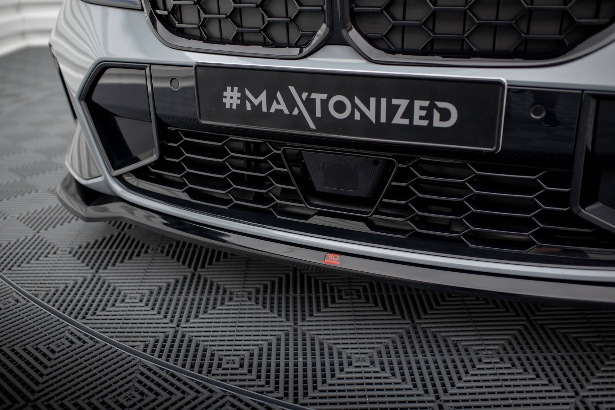 Maxton Design Splitter delantero V.2 para BMW 3 M340i / M-Pack G20 / G21 Facelift - imagen 3