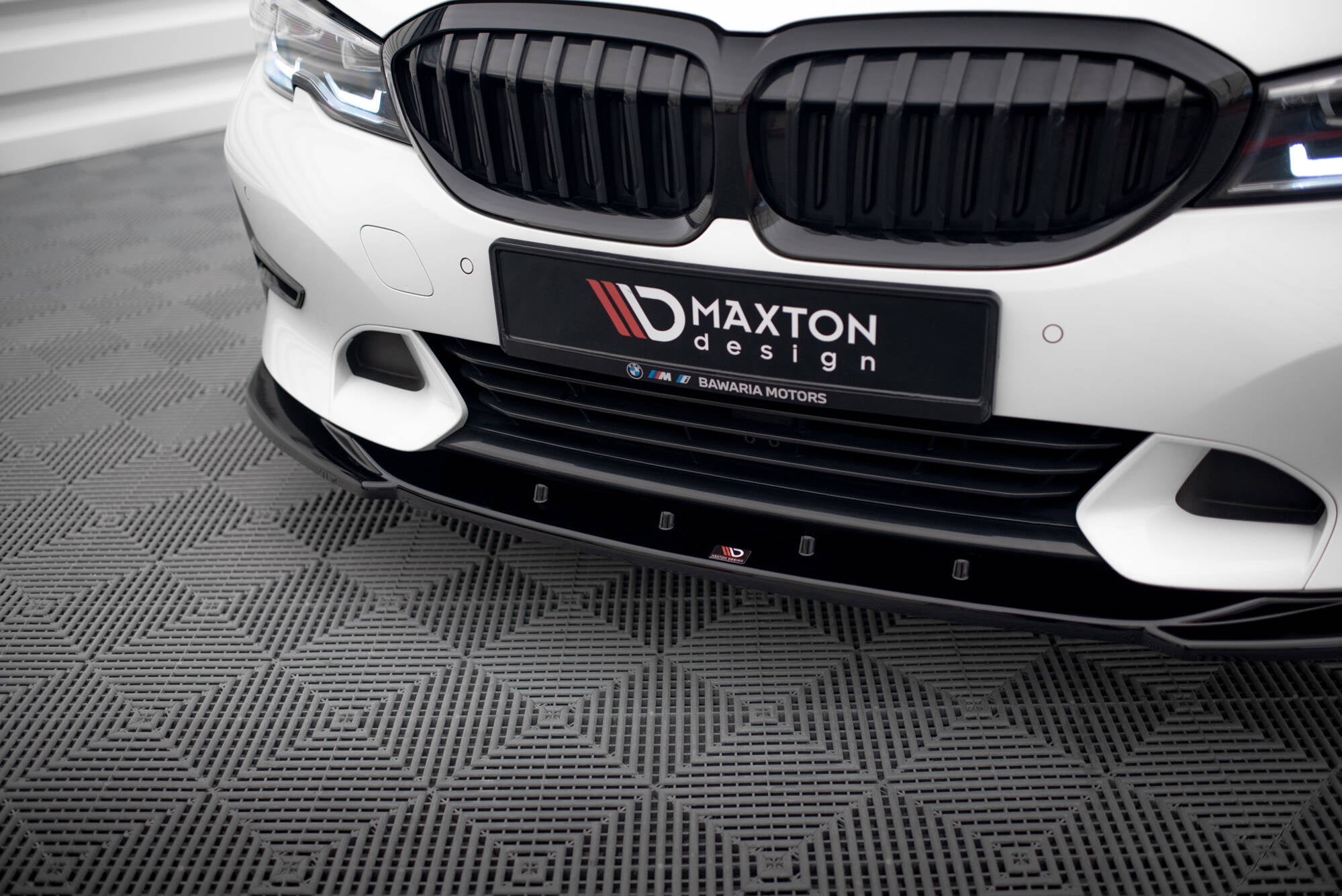 Maxton Design Splitter delantero V.2 para BMW 3 Sport Line G20 / G21 - imagen 3