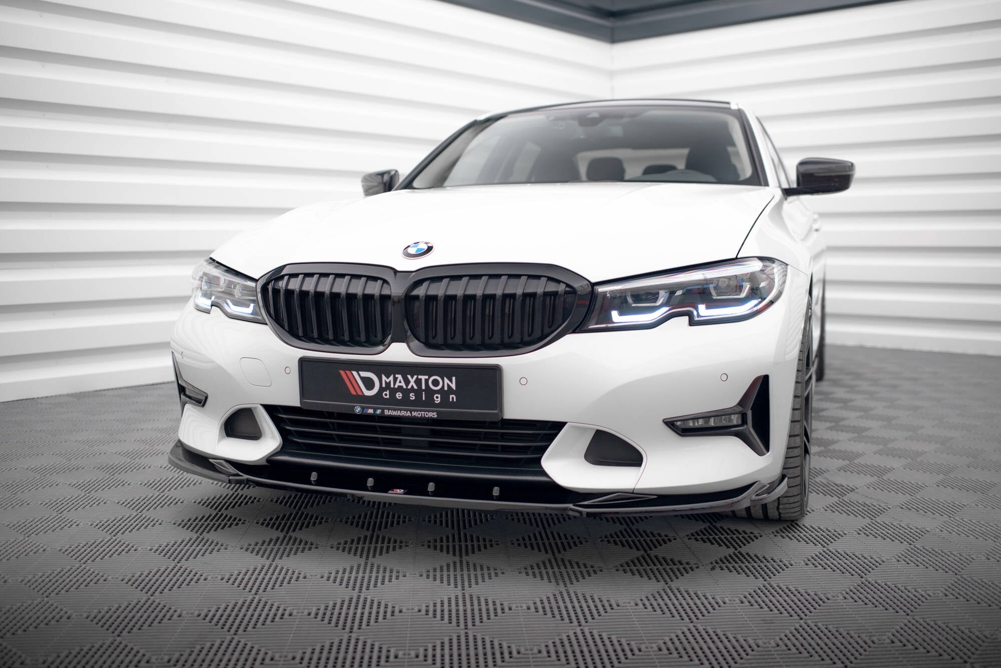 Maxton Design Splitter delantero V.2 para BMW 3 Sport Line G20 / G21 - imagen 1