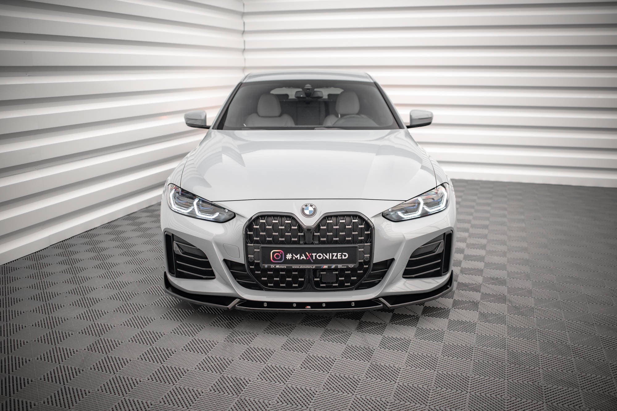 Maxton Design Splitter delantero V.2 para BMW 4 / i4 Gran Coupe M-Pack / M440i G26 - imagen 2
