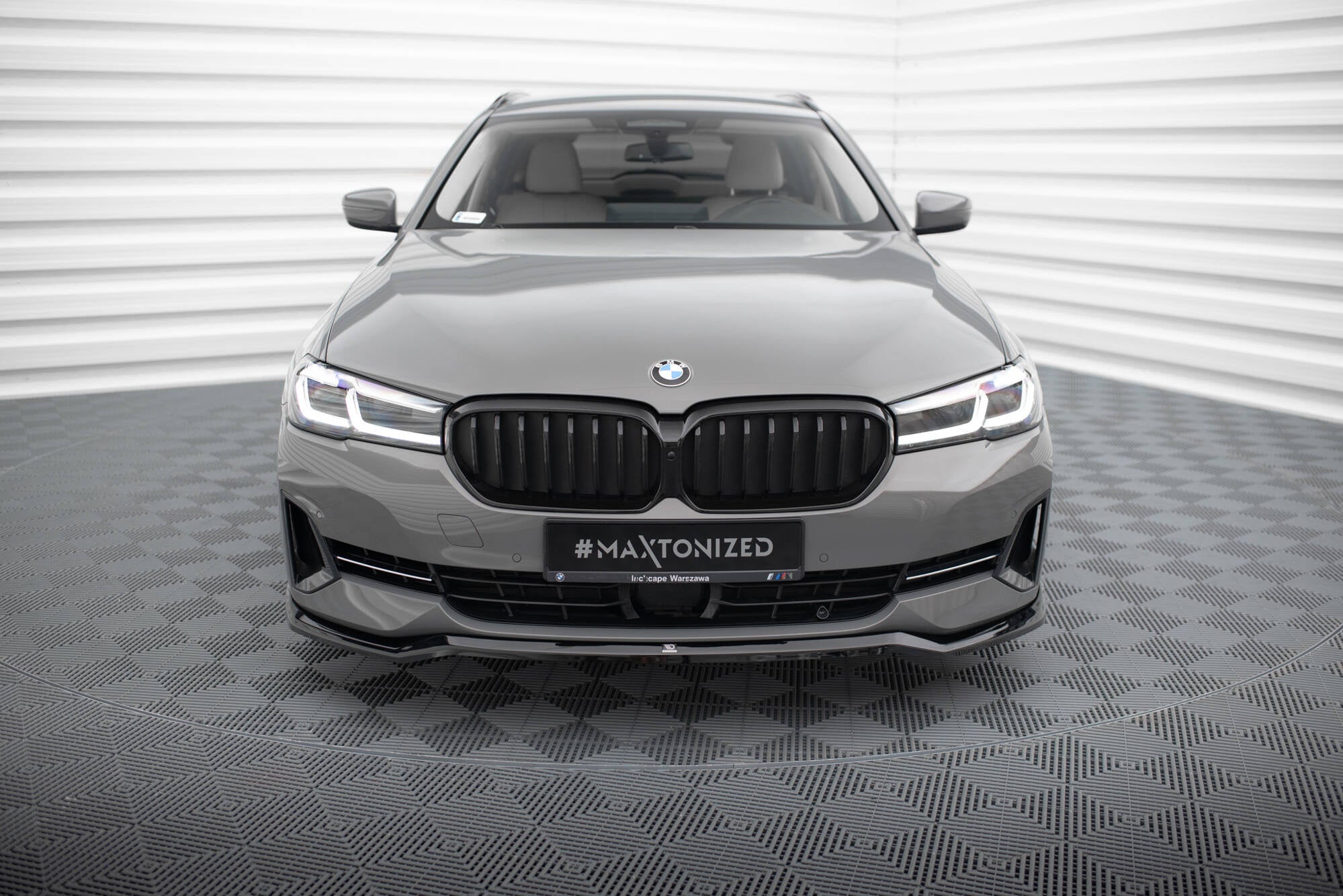 Maxton Design Splitter delantero V.2 para BMW 5 G30 / G31 Facelift - imagen 2