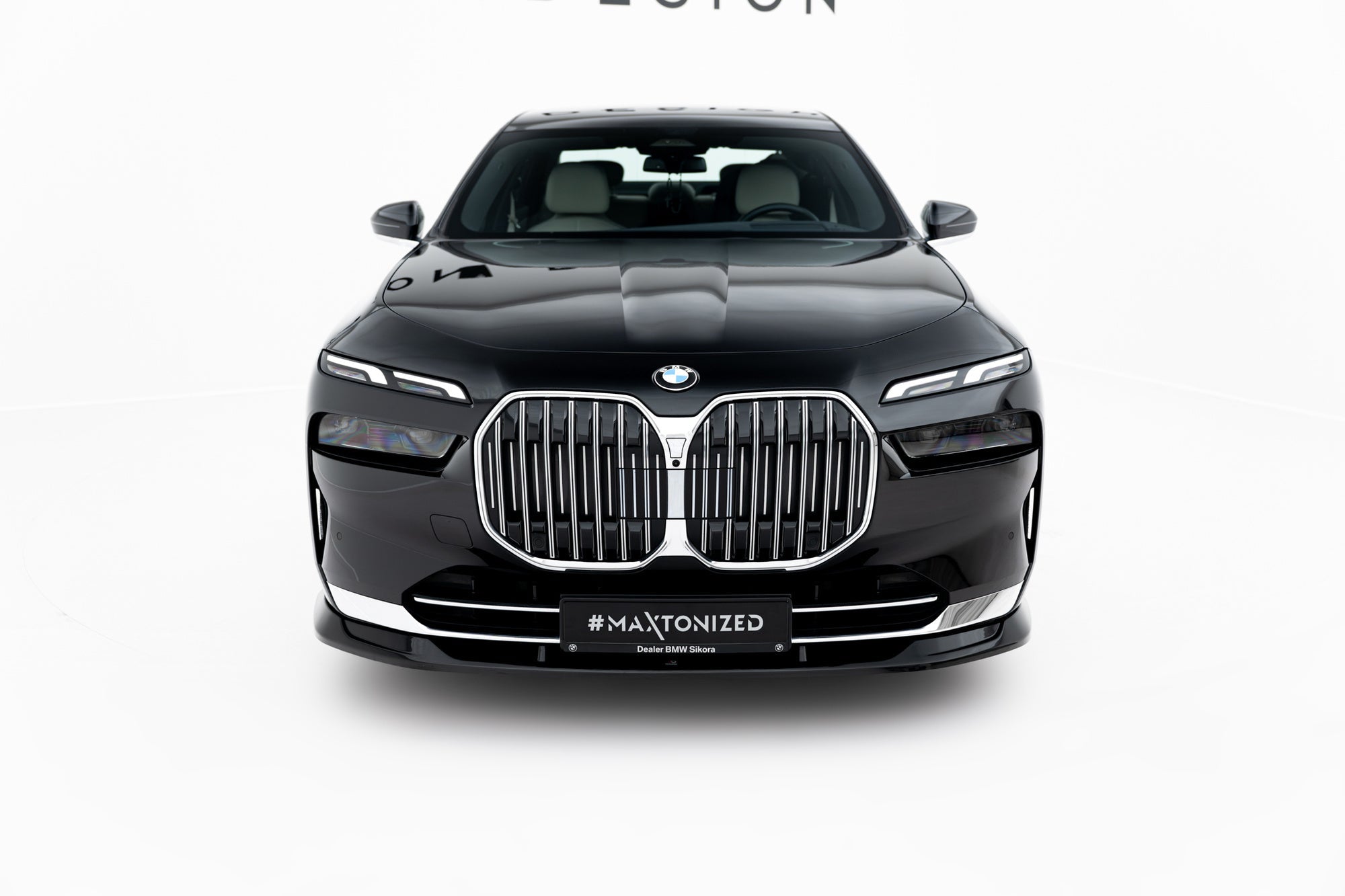 Maxton Design Splitter delantero V.2 para BMW 7 G70 - imagen 2