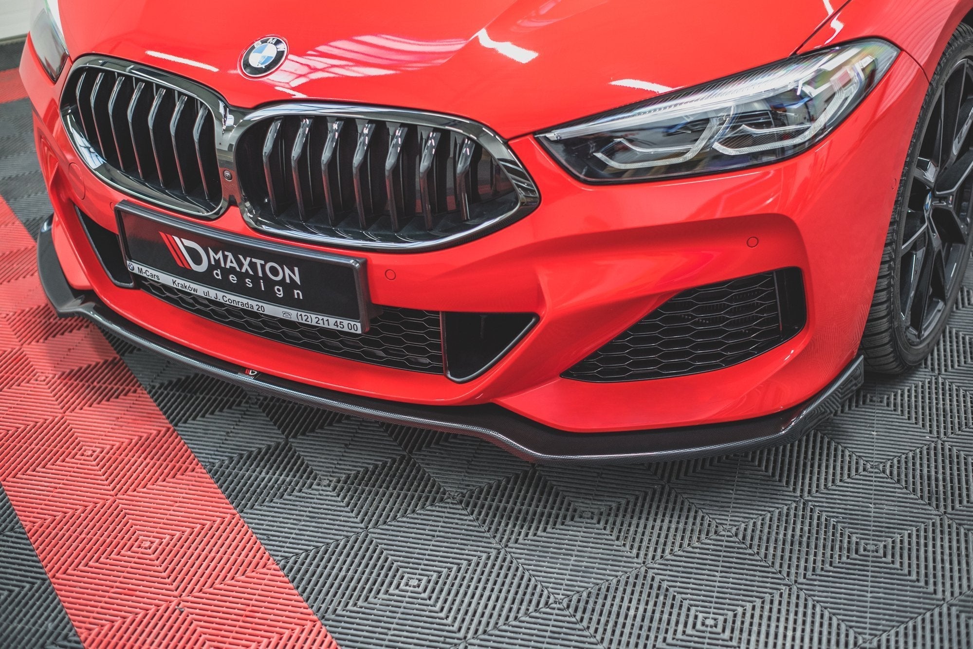 Maxton Design Splitter delantero V.2 para BMW 8 Coupe G15 / 8 Gran Coupe M-pack G16 - imagen 2