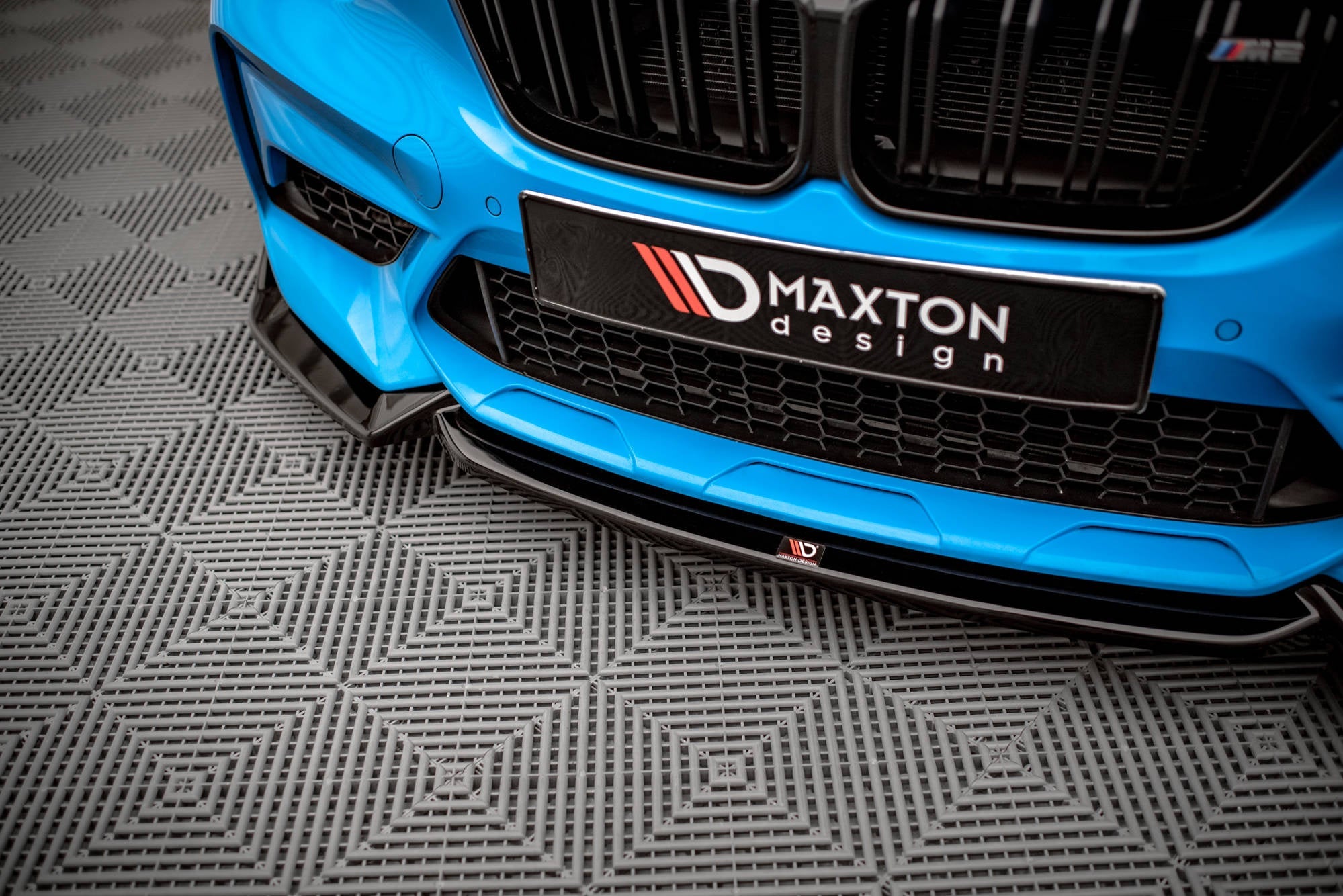 Maxton Design Splitter delantero V.2 para BMW M2 Competition F87 - imagen 3