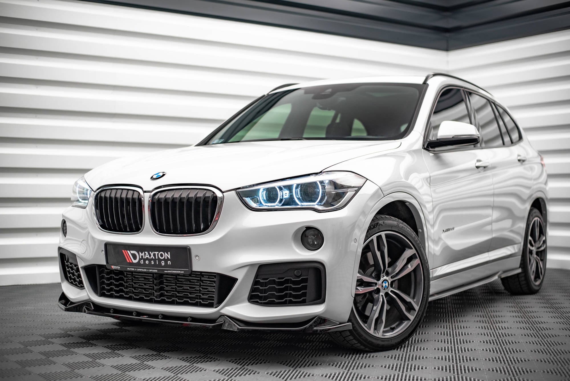 Maxton Design Splitter delantero V.2 para BMW X1 M-Pack F48 - imagen 1