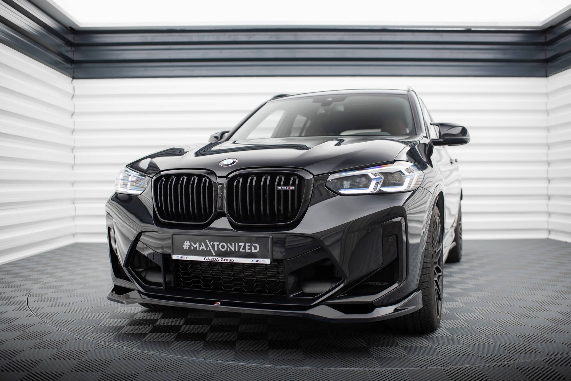 Maxton Design Splitter delantero V.2 para BMW X3 M F97 Facelift - imagen 1