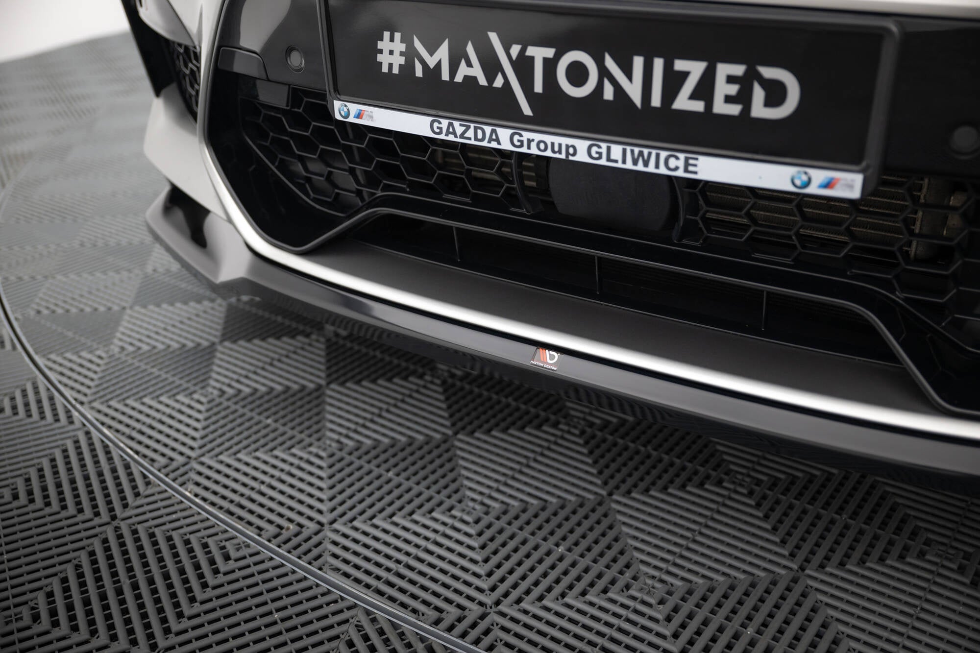 Maxton Design Splitter delantero V.2 para BMW X4 M F98 - imagen 3