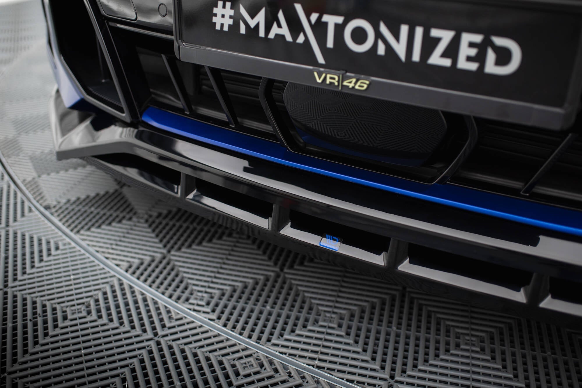 Maxton Design Splitter delantero V.2 para BMW X5 M-Pack G05 Facelift - imagen 3