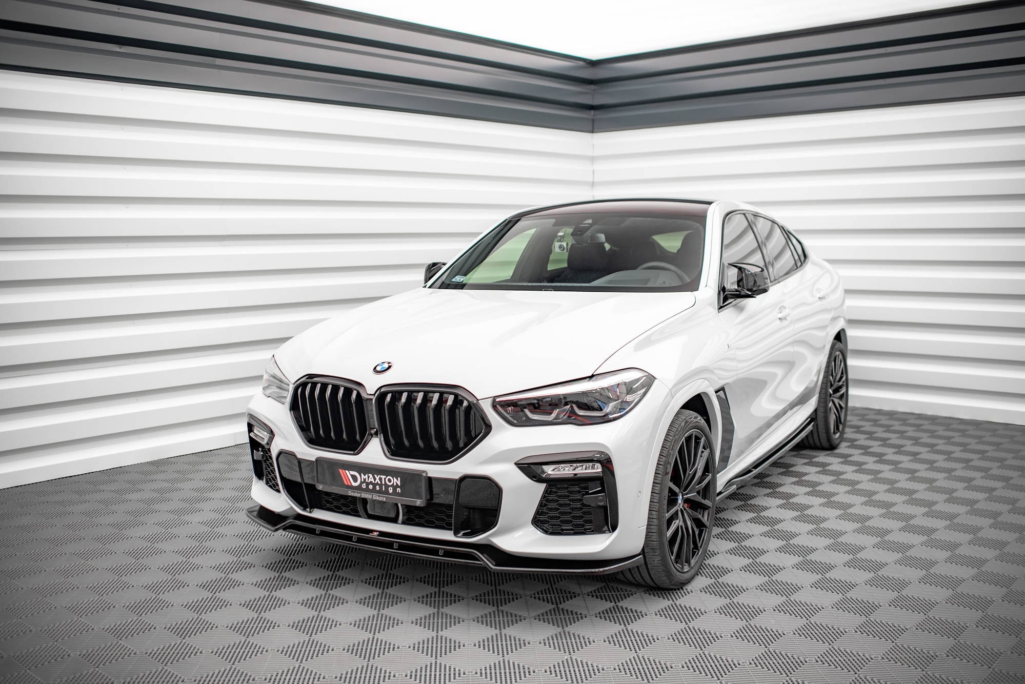 Maxton Design Splitter delantero V.2 para BMW X6 M-Pack G06 - imagen 3
