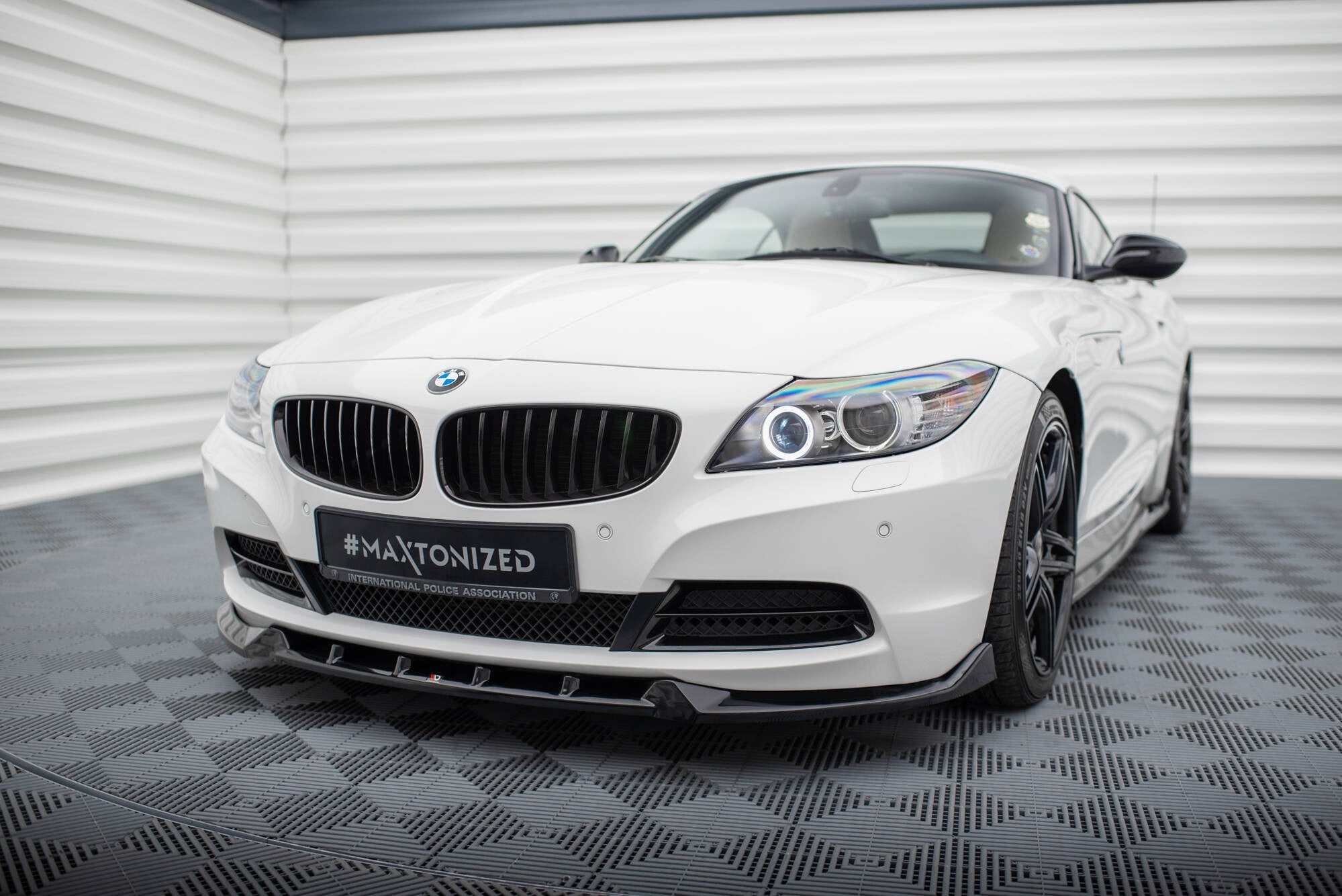 Maxton Design Splitter delantero V.2 para BMW Z4 E89 - imagen 1