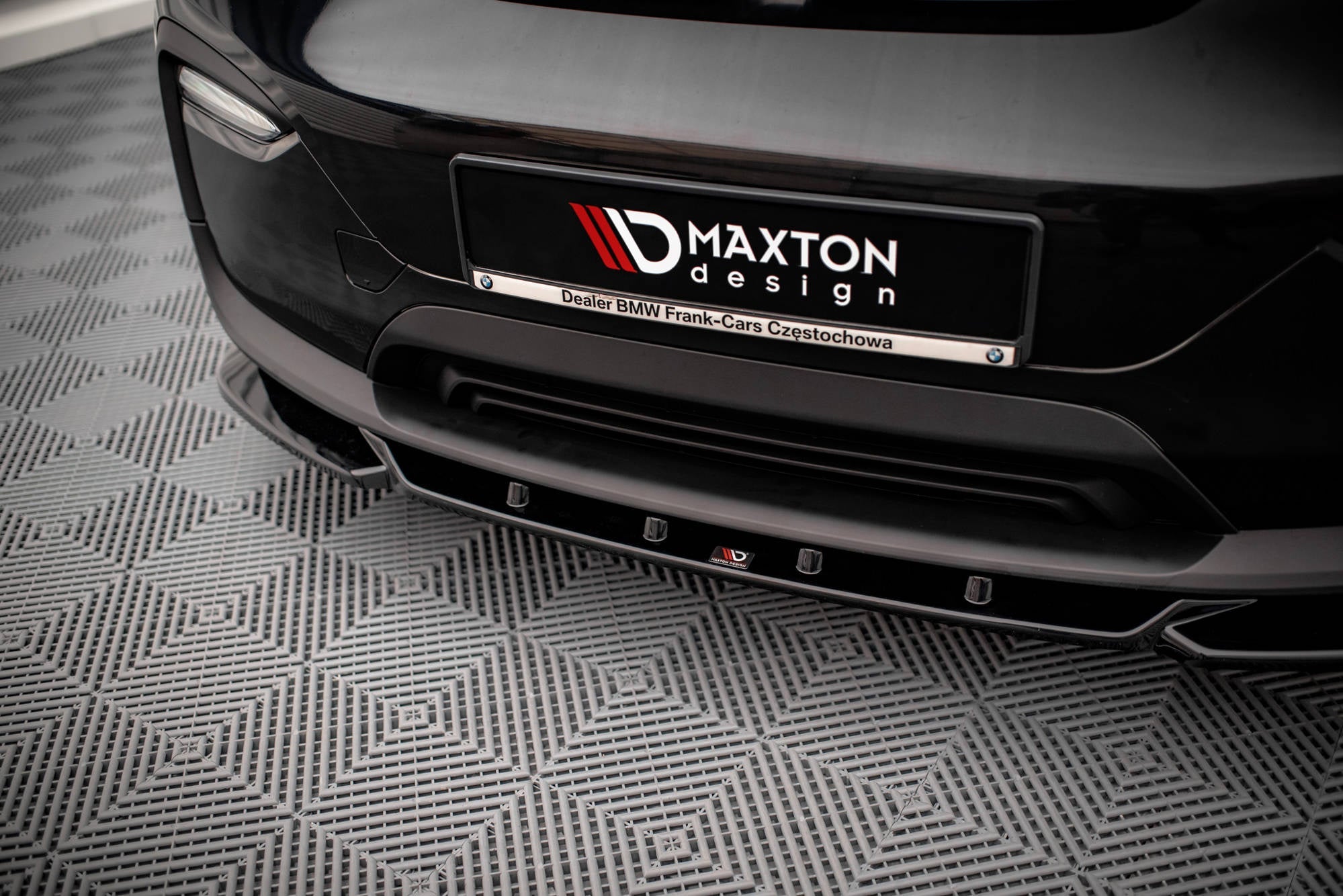 Maxton Design Splitter delantero V.2 para BMW i3 Mk1 Facelift - imagen 2