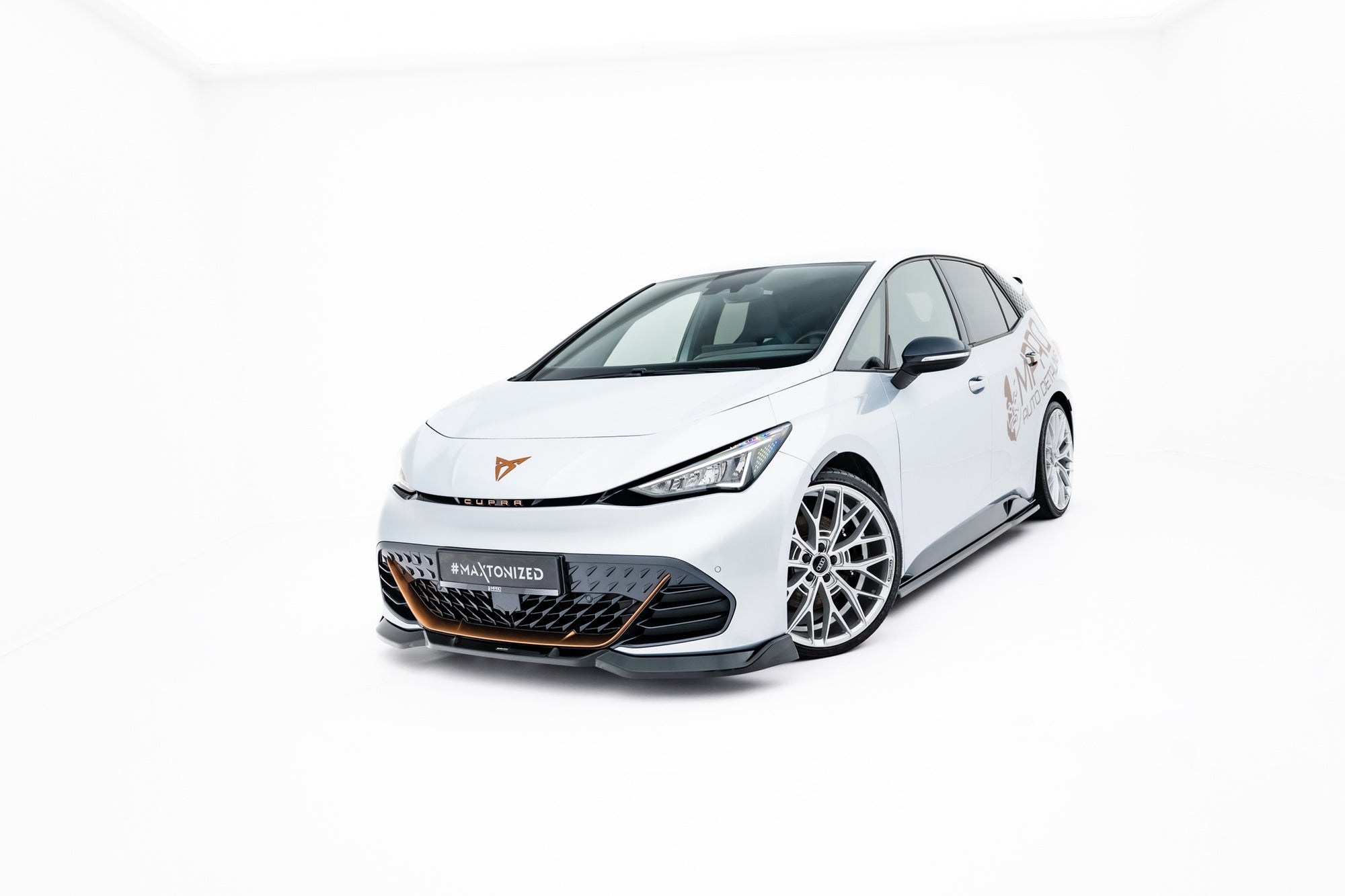 Maxton Design Splitter delantero V.2 para Cupra Born Mk1 - imagen 2