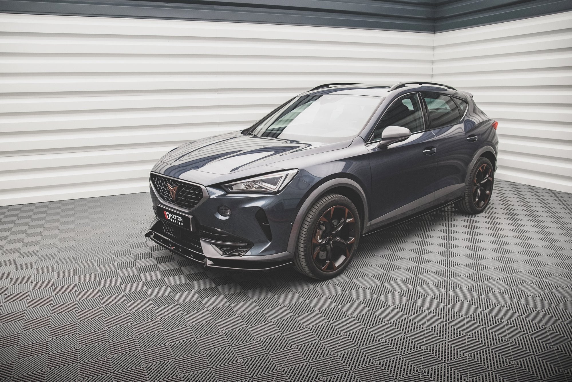Maxton Design Splitter delantero V.2 para Cupra Formentor - imagen 2