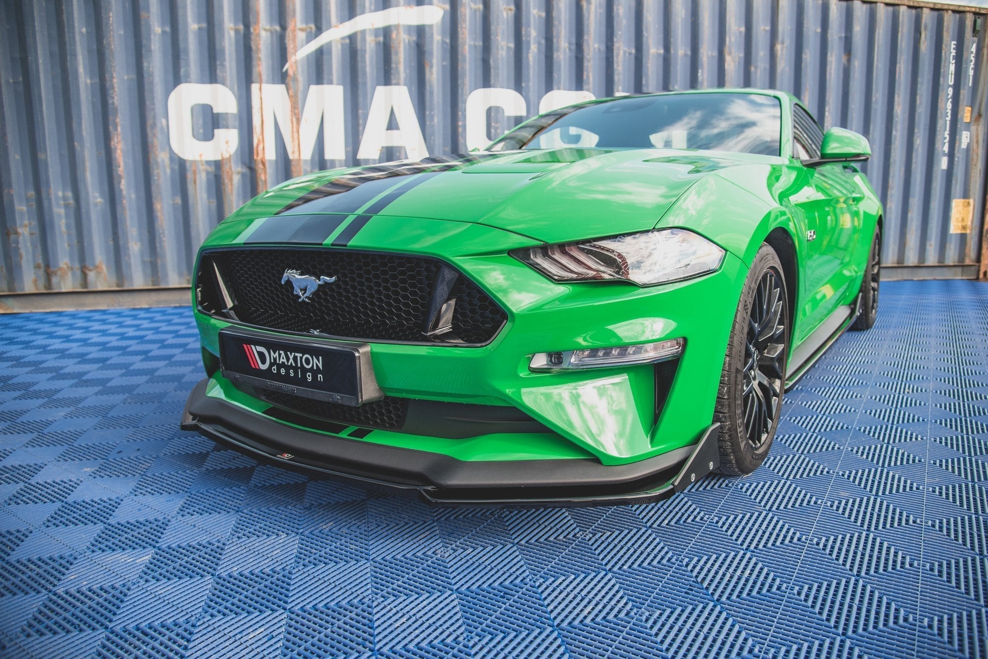 Maxton Design Splitter delantero V.2 + Flaps para Ford Mustang GT Mk6 Facelift - imagen 1
