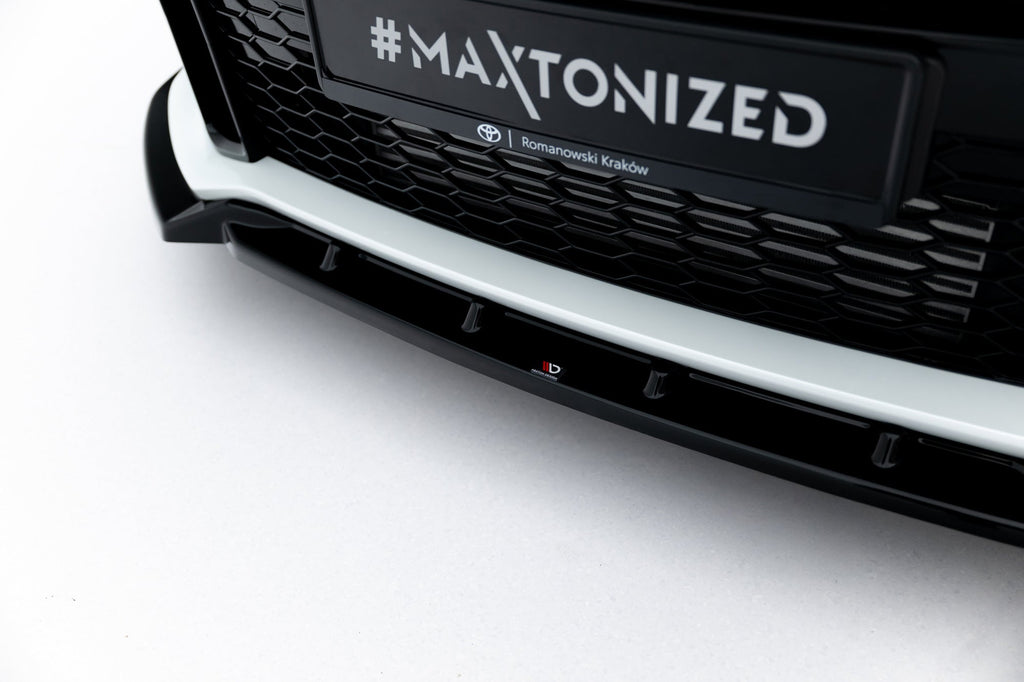Maxton Design Splitter delantero V.2 + Flaps para Toyota GR Yaris Mk4 - imagen 3