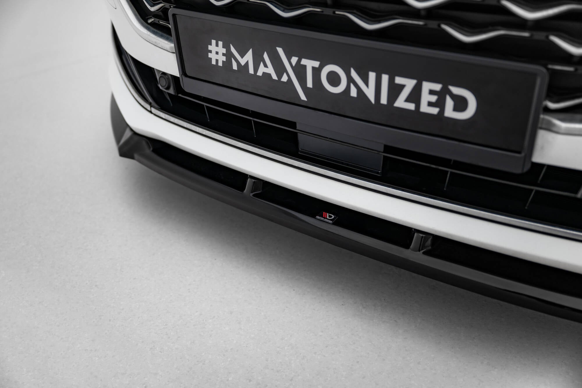 Maxton Design Splitter delantero V.2 para Ford Focus Vignale Mk4 - imagen 3