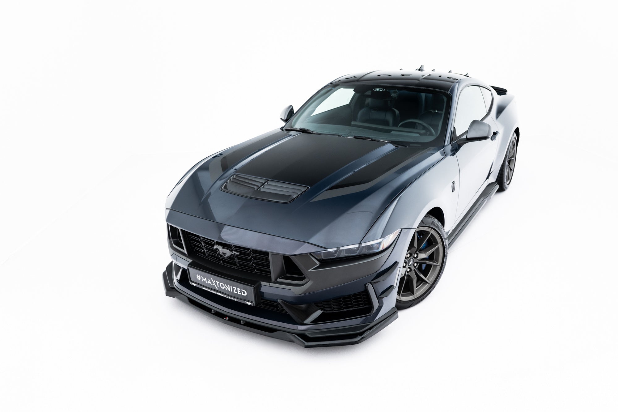 Maxton Design Splitter delantero V.2 para Ford Mustang Dark Horse Mk7 - imagen 1