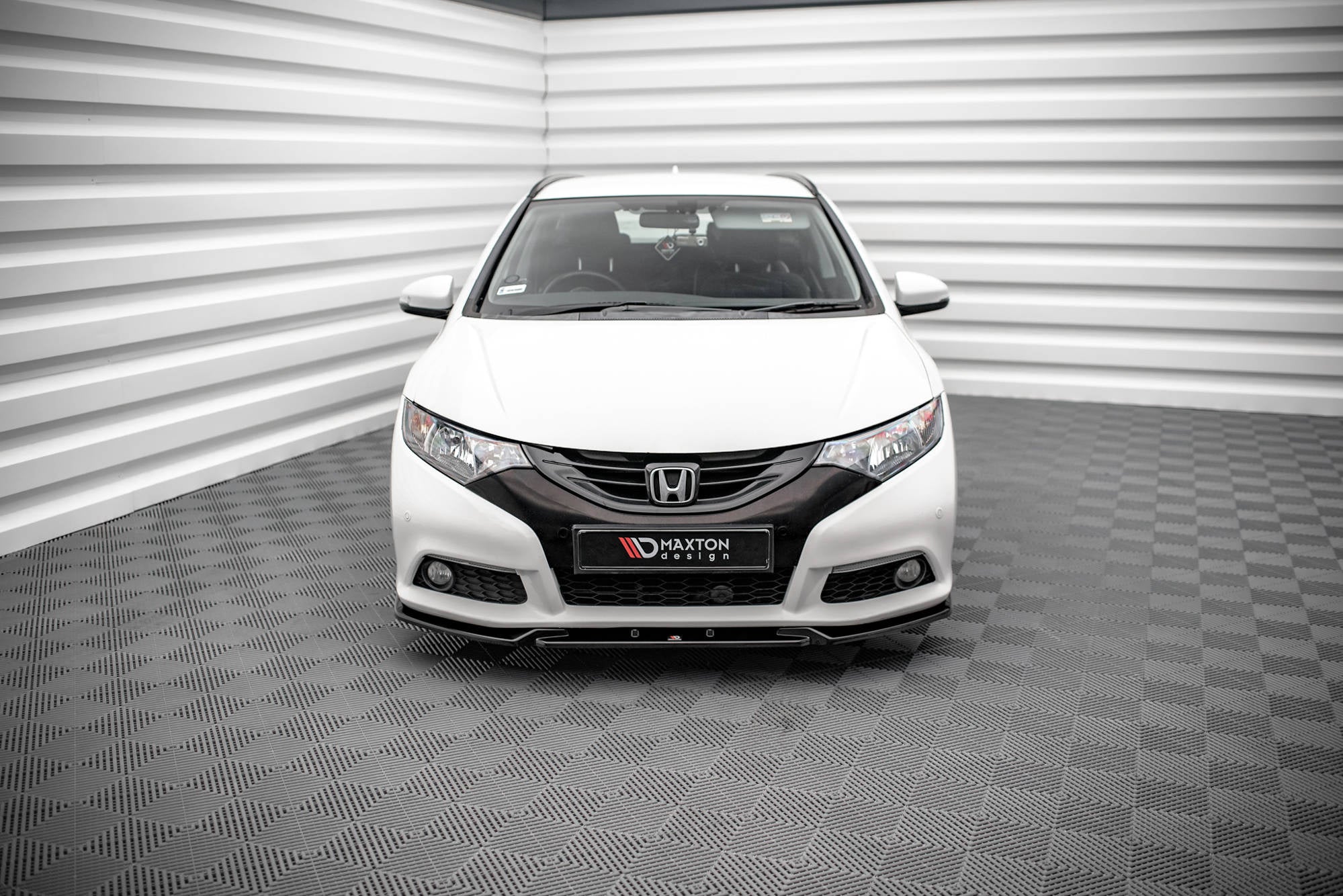 Maxton Design Splitter delantero V.2 para Honda Civic Mk9 - imagen 1