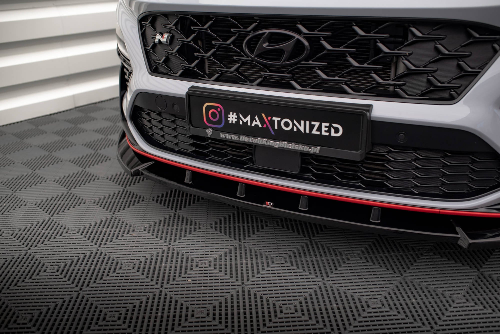 Maxton Design Splitter delantero V.2 para Hyundai Kona N Mk1 - imagen 3
