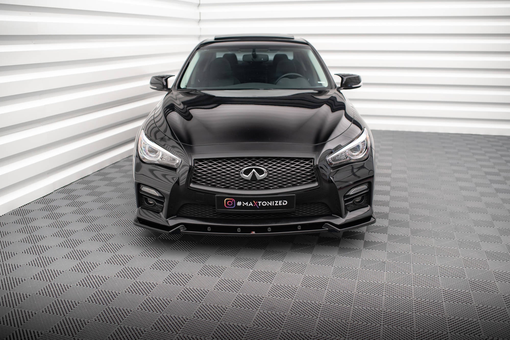 Maxton Design Splitter delantero V.2 para Infiniti Q50 S Mk1 - imagen 2