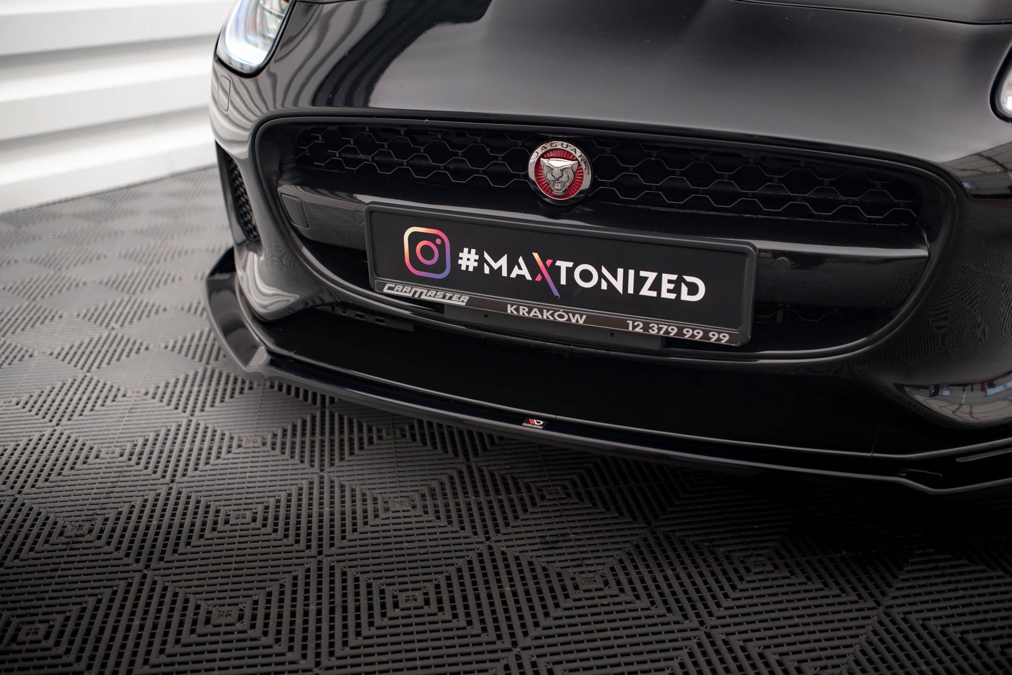 Maxton Design Splitter delantero V.2 para Jaguar F-Type X152 Facelift - imagen 3