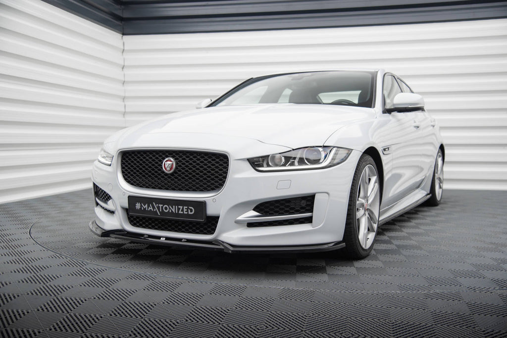 Maxton Design Splitter delantero V.2 para Jaguar XE R-Sport X760 - imagen 1