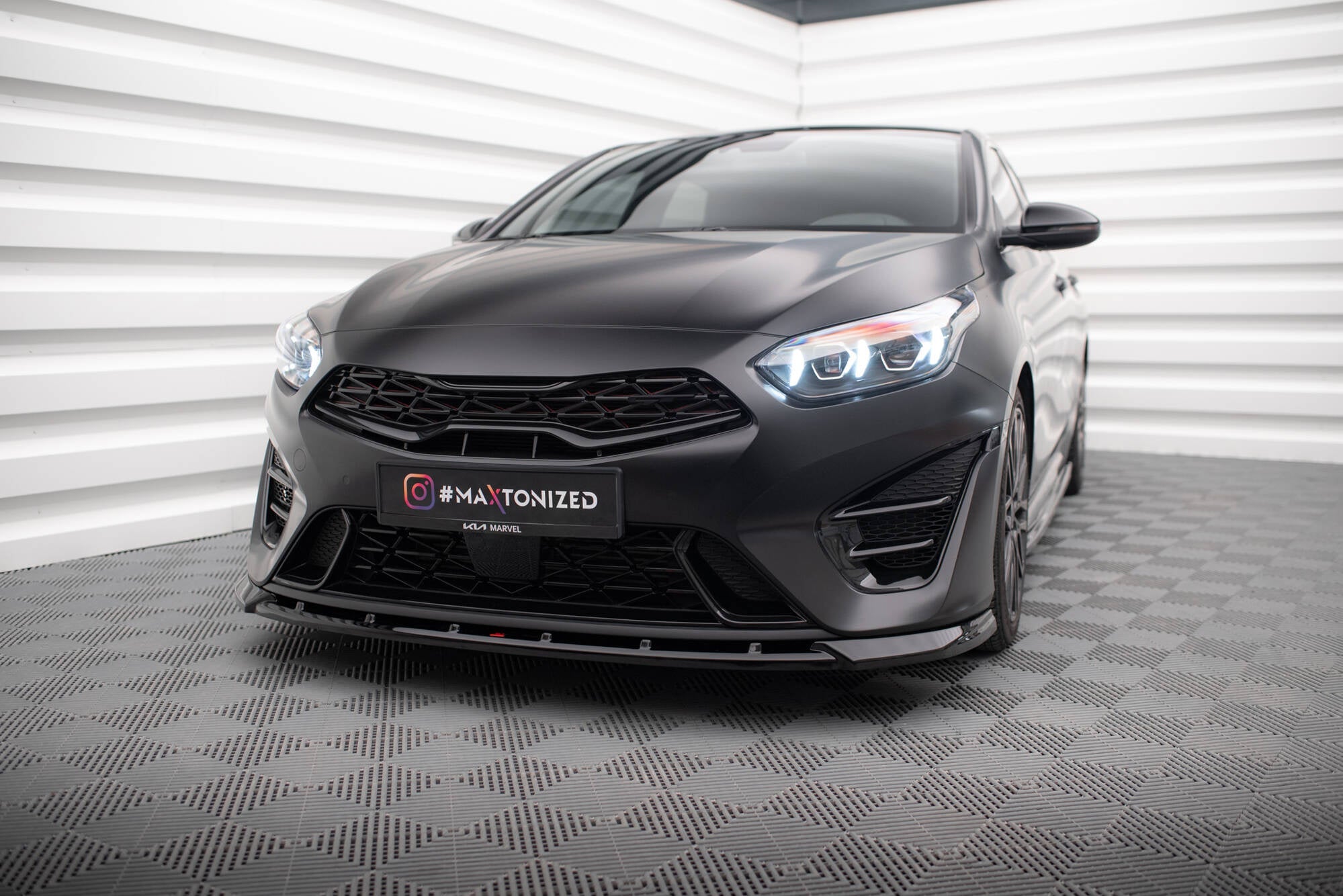 Maxton Design Splitter delantero V.2 para Kia Proceed GT Mk3 Facelift / Ceed GT / GT - Line Mk1 Facelift - imagen 1