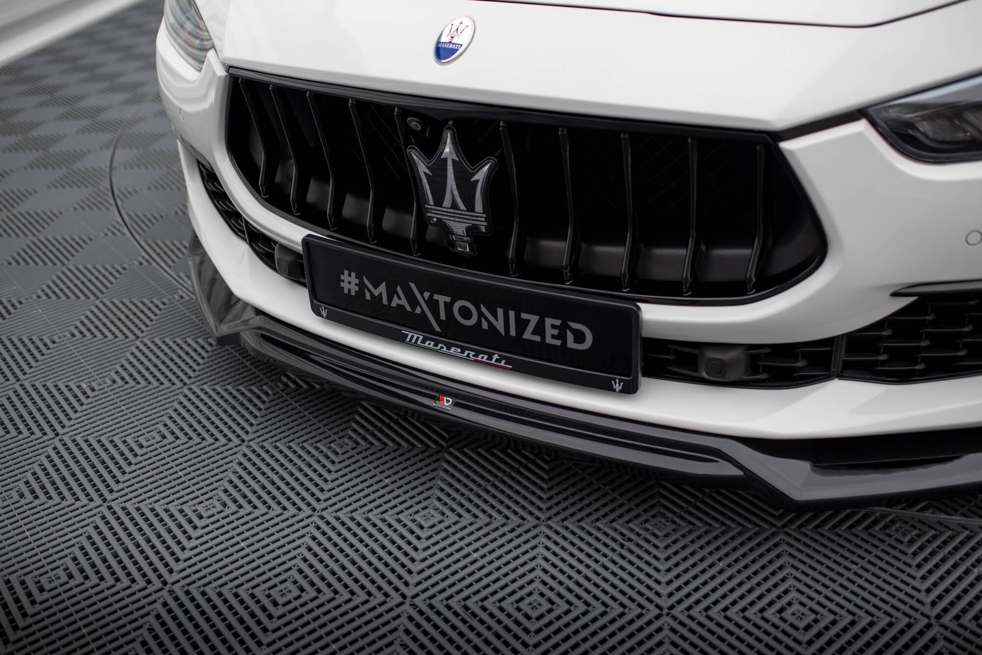 Maxton Design Splitter delantero V.2 para Maserati Ghibli Mk3 Facelift - imagen 3