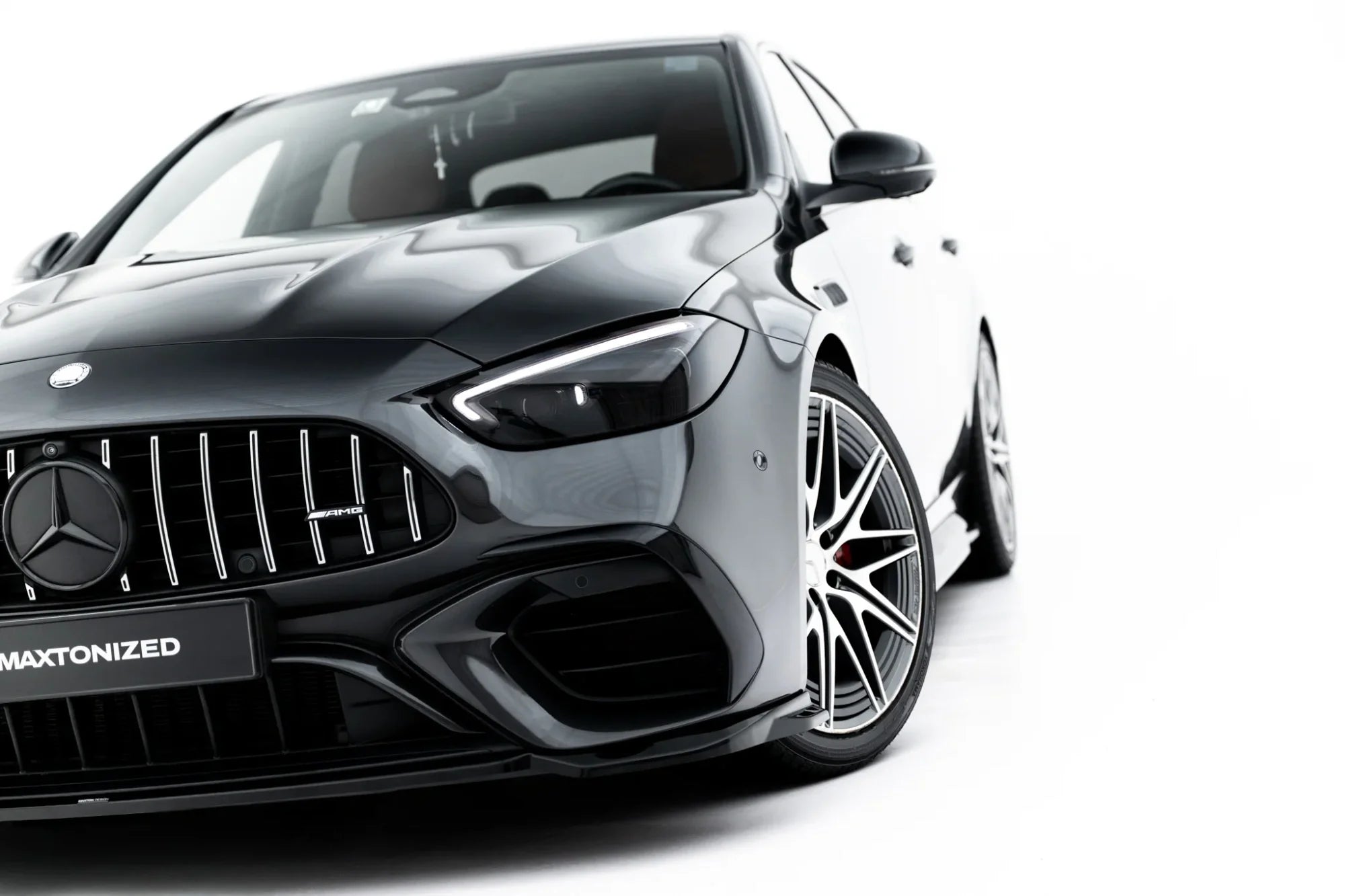 Maxton Design Splitter delantero V.2 para Mercedes-AMG C63 Sedan / Estate W206 / S206 - imagen 3