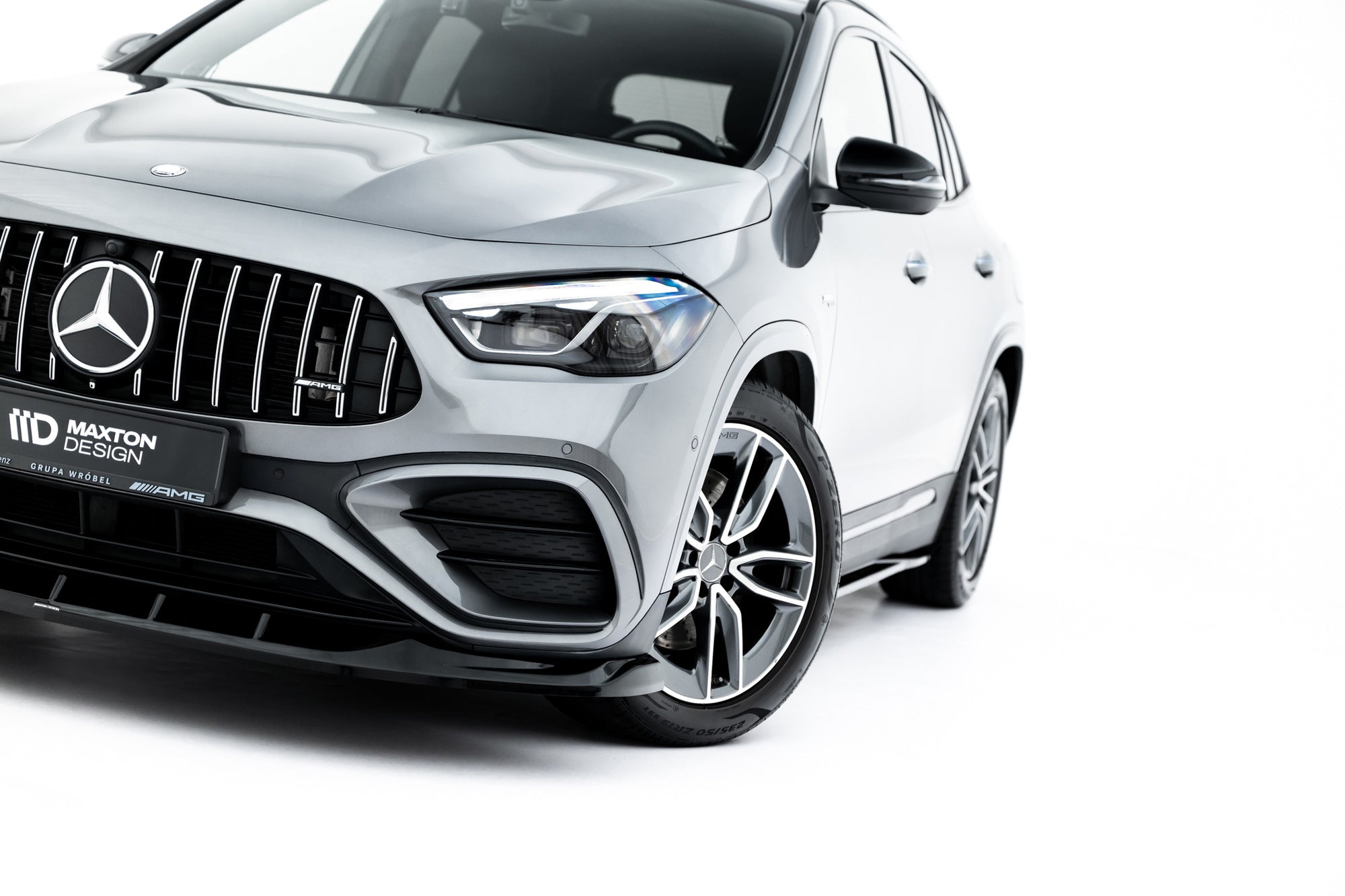 Maxton Design Splitter delantero V.2 para Mercedes-AMG GLA 35 H247 Facelift - imagen 5