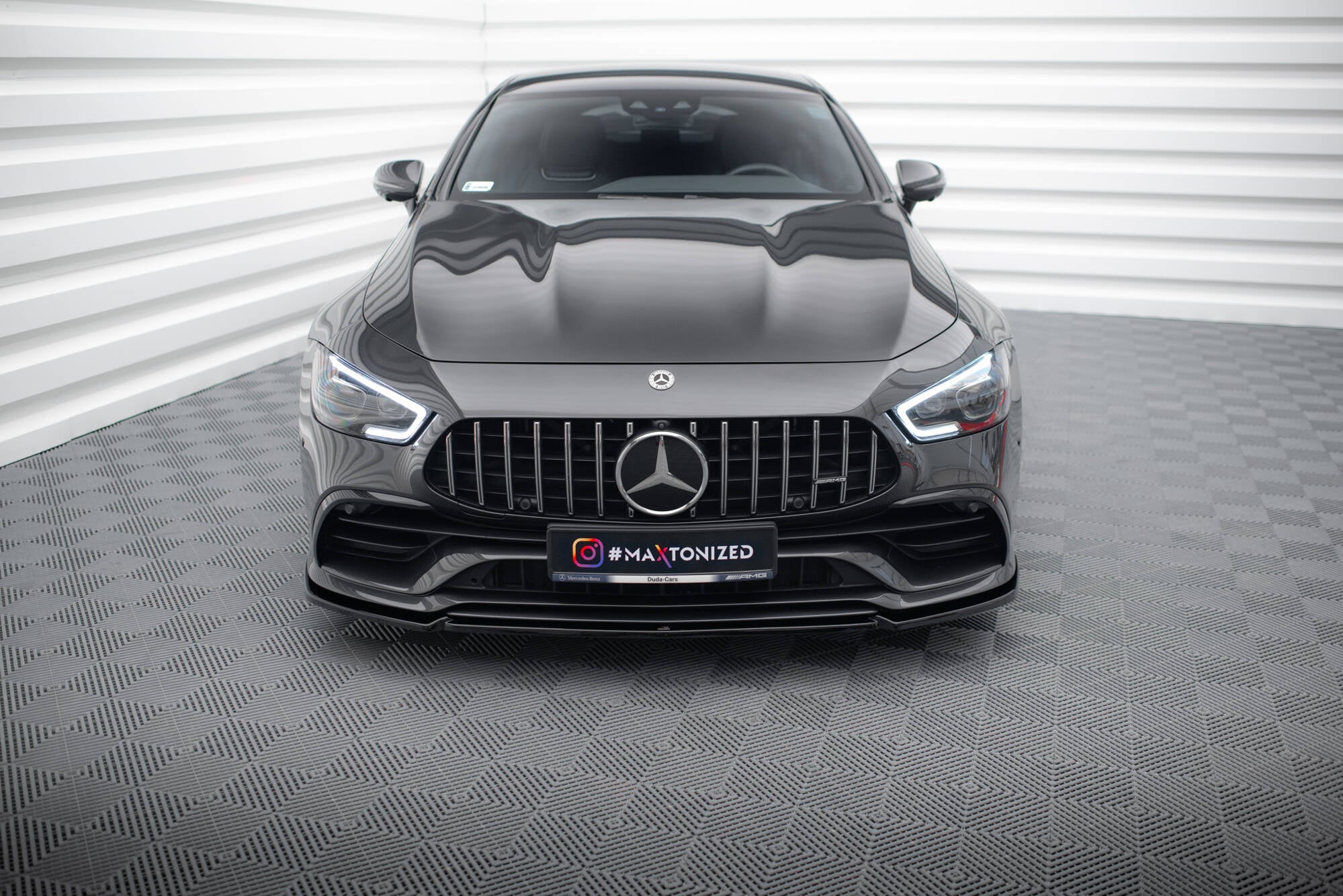 Maxton Design Splitter delantero V.2 para Mercedes-AMG GT 53 4-Door Coupe X290 - imagen 2