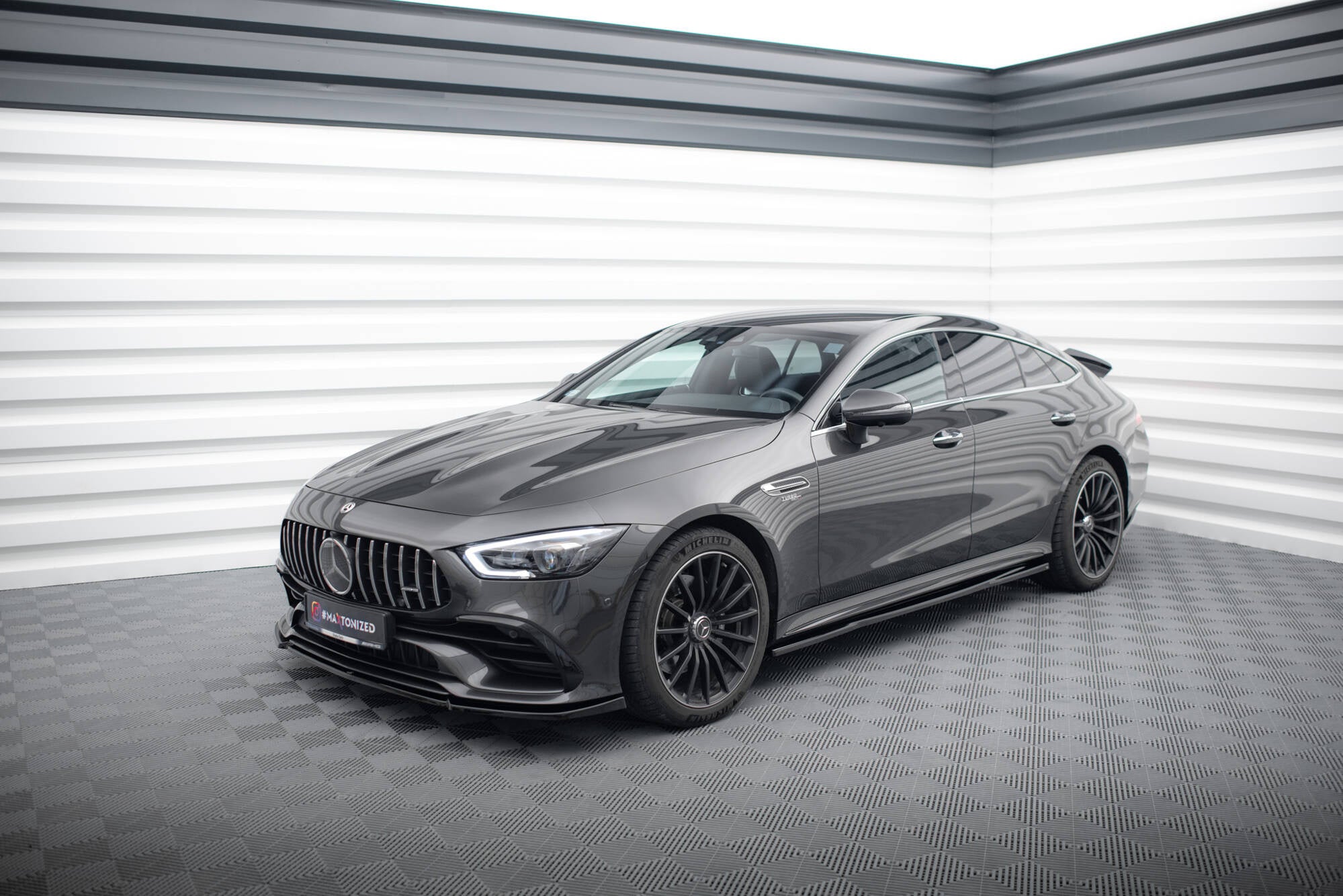 Maxton Design Splitter delantero V.2 para Mercedes-AMG GT 53 4-Door Coupe X290 - imagen 4