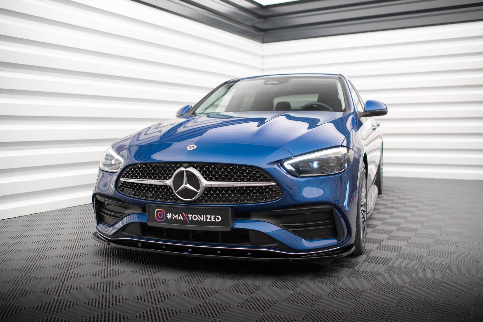 Maxton Design Splitter delantero V.2 para Mercedes-Benz C AMG-Line / 43 AMG W206 - imagen 1