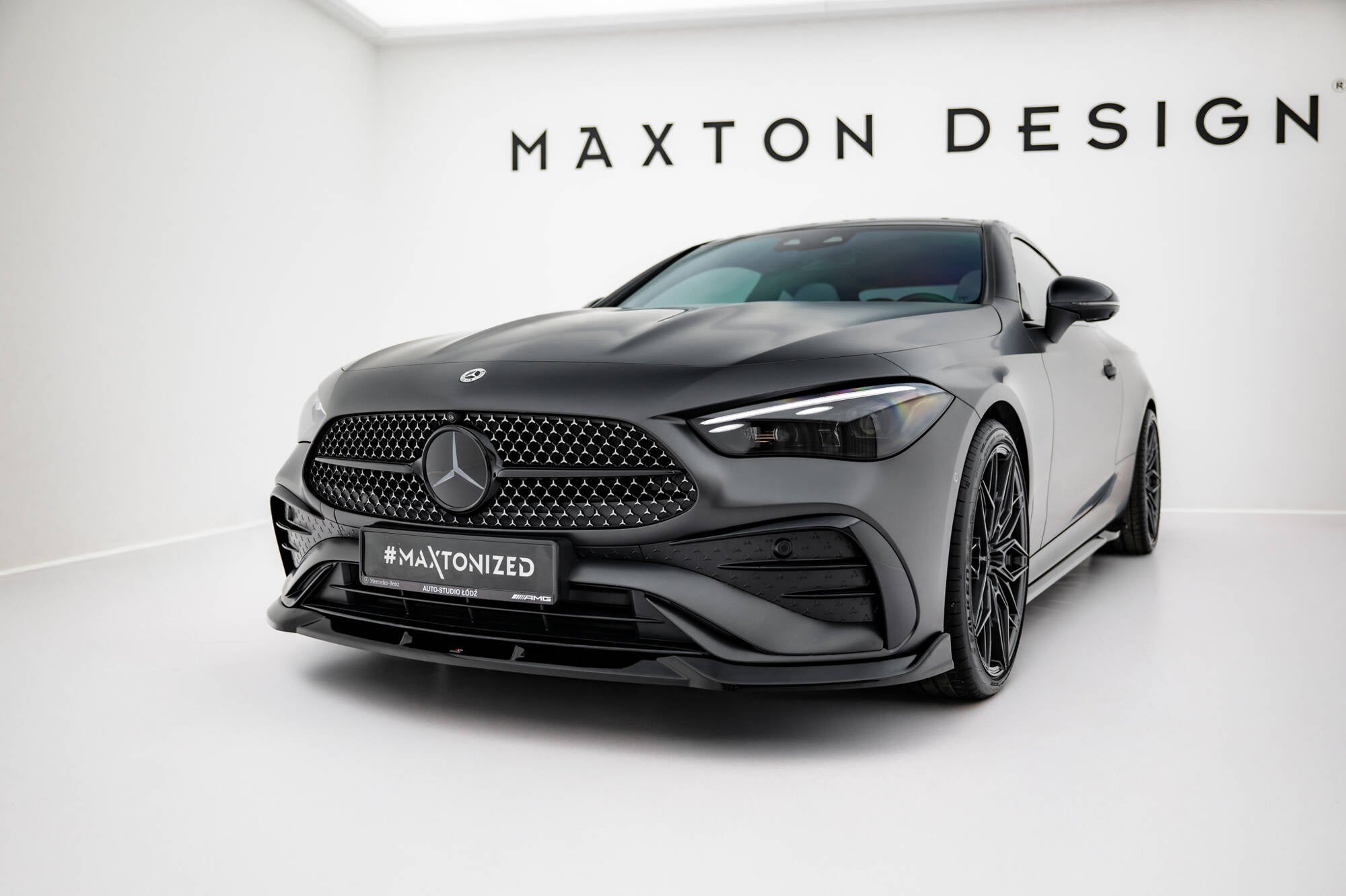 Maxton Design Splitter delantero V.2 para Mercedes-Benz CLE AMG-Line C236 - imagen 1
