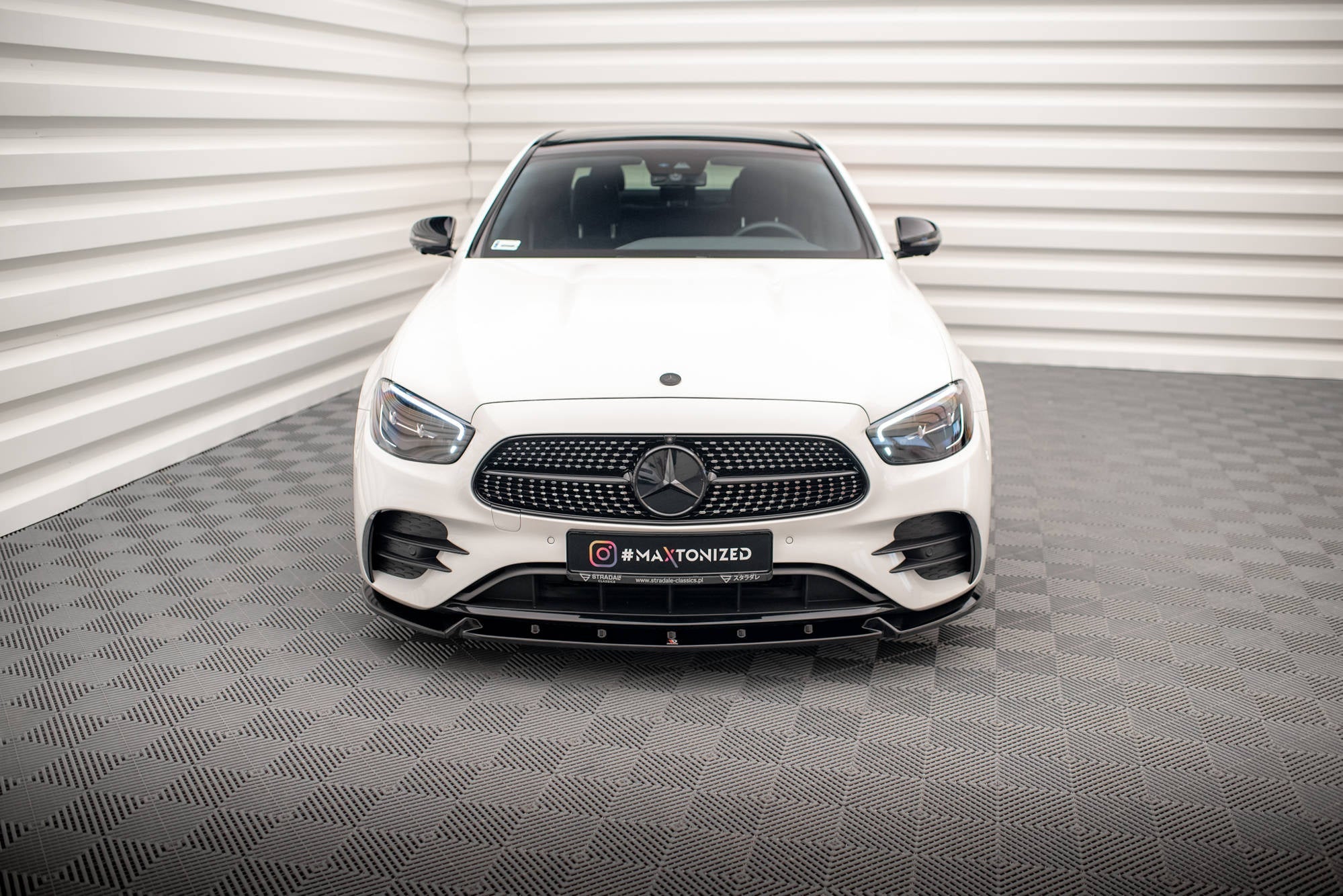 Maxton Design Splitter delantero V.2 para Mercedes-Benz E AMG-Line W213 Facelift - imagen 2