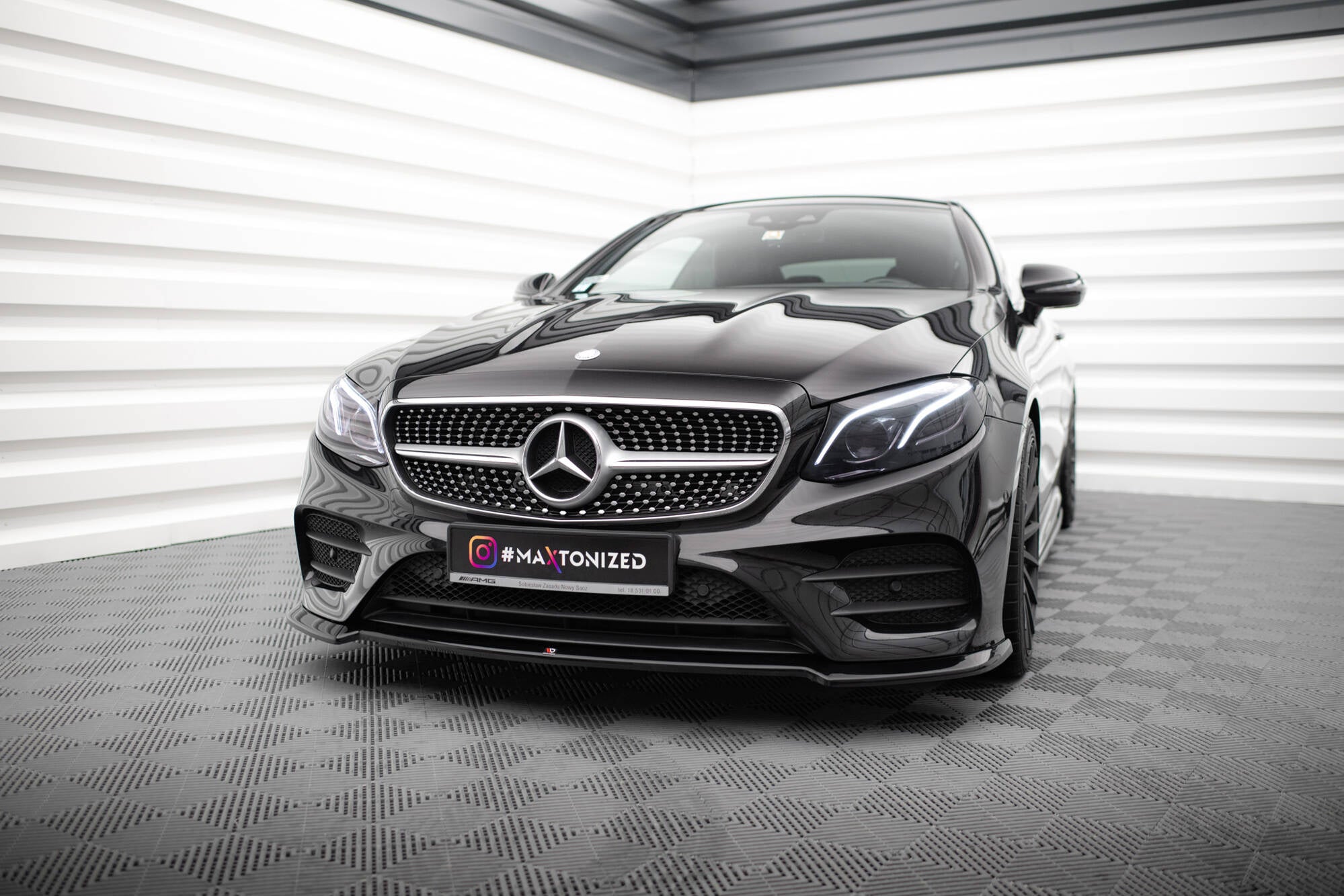 Maxton Design Splitter delantero V.2 para Mercedes-Benz E-Class W213 Coupe (C238) / Cabriolet (A238) AMG-Line / 53 AMG - imagen 1