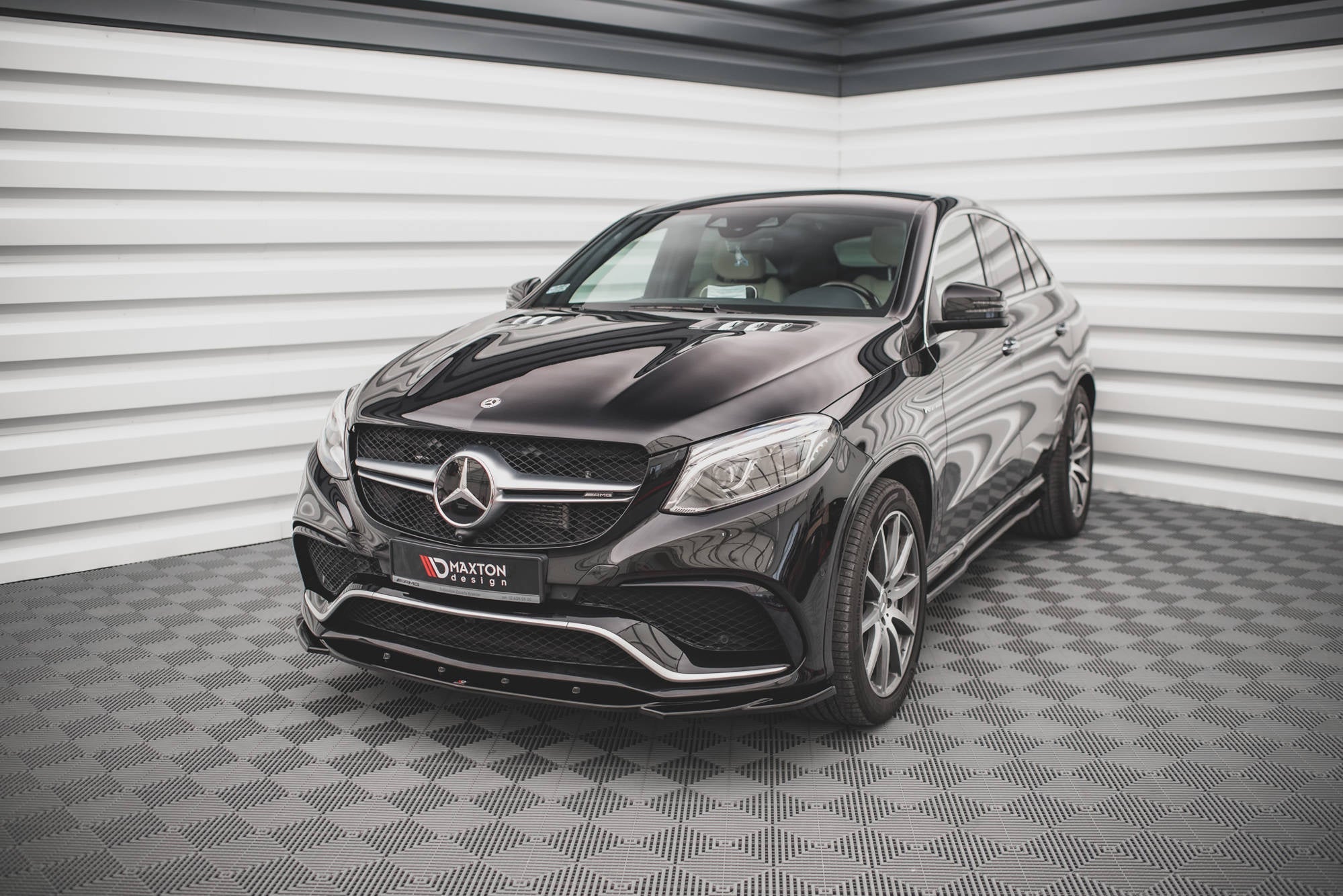 Maxton Design Splitter delantero V.2 para Mercedes-Benz GLE Coupe / SUV 63 AMG C292 / W166 - imagen 1