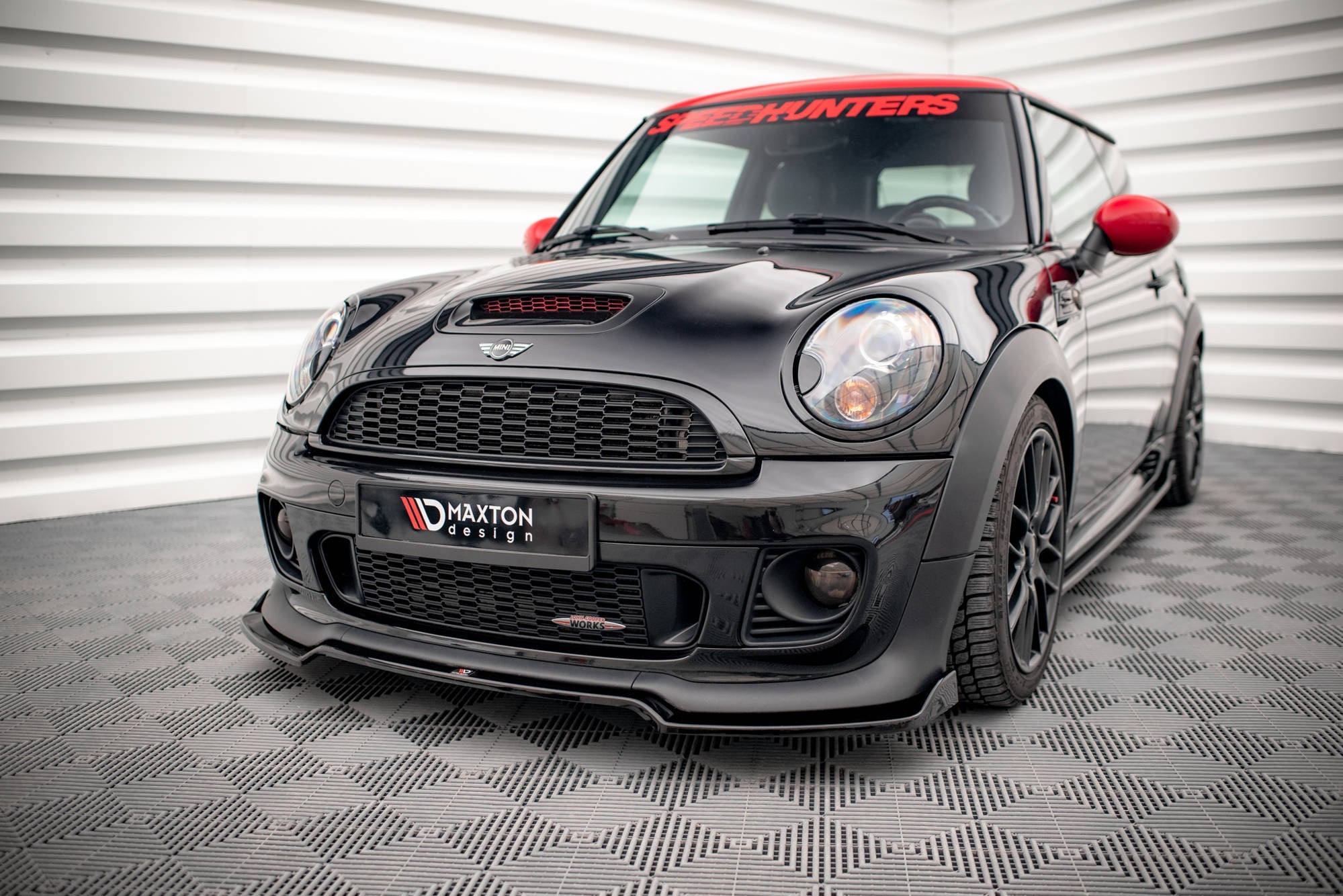 Maxton Design Splitter delantero V.2 para Mini Cooper John Cooper Works R56 - imagen 1