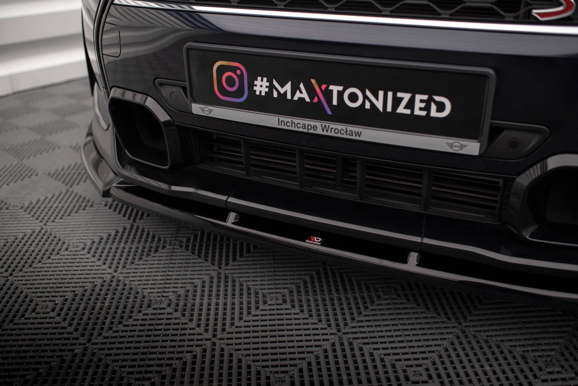 Maxton Design Splitter delantero V.2 para Mini Cooper S F56 Facelift - imagen 3