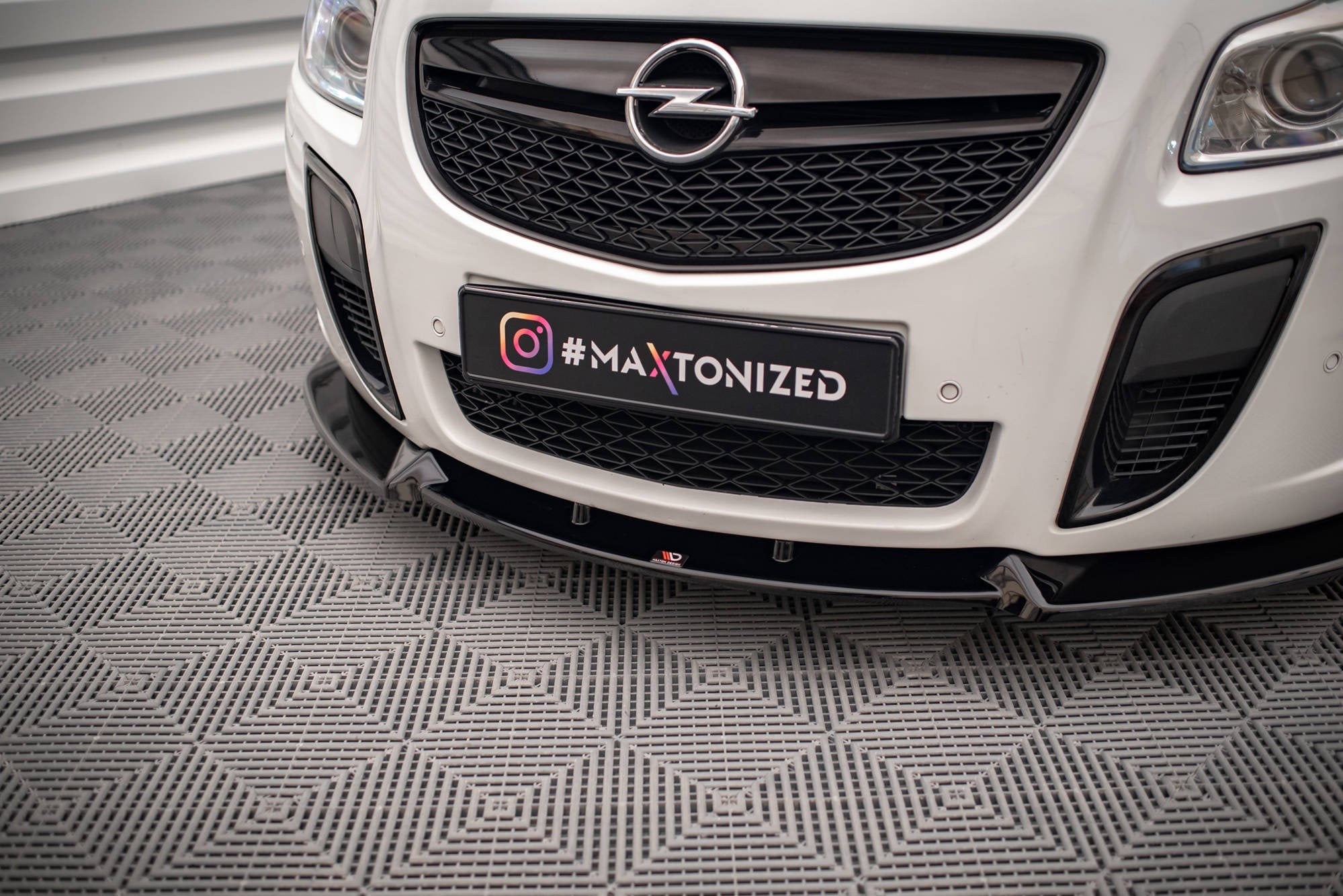 Maxton Design Splitter delantero V.2 para Opel Insignia OPC Mk1 - imagen 3