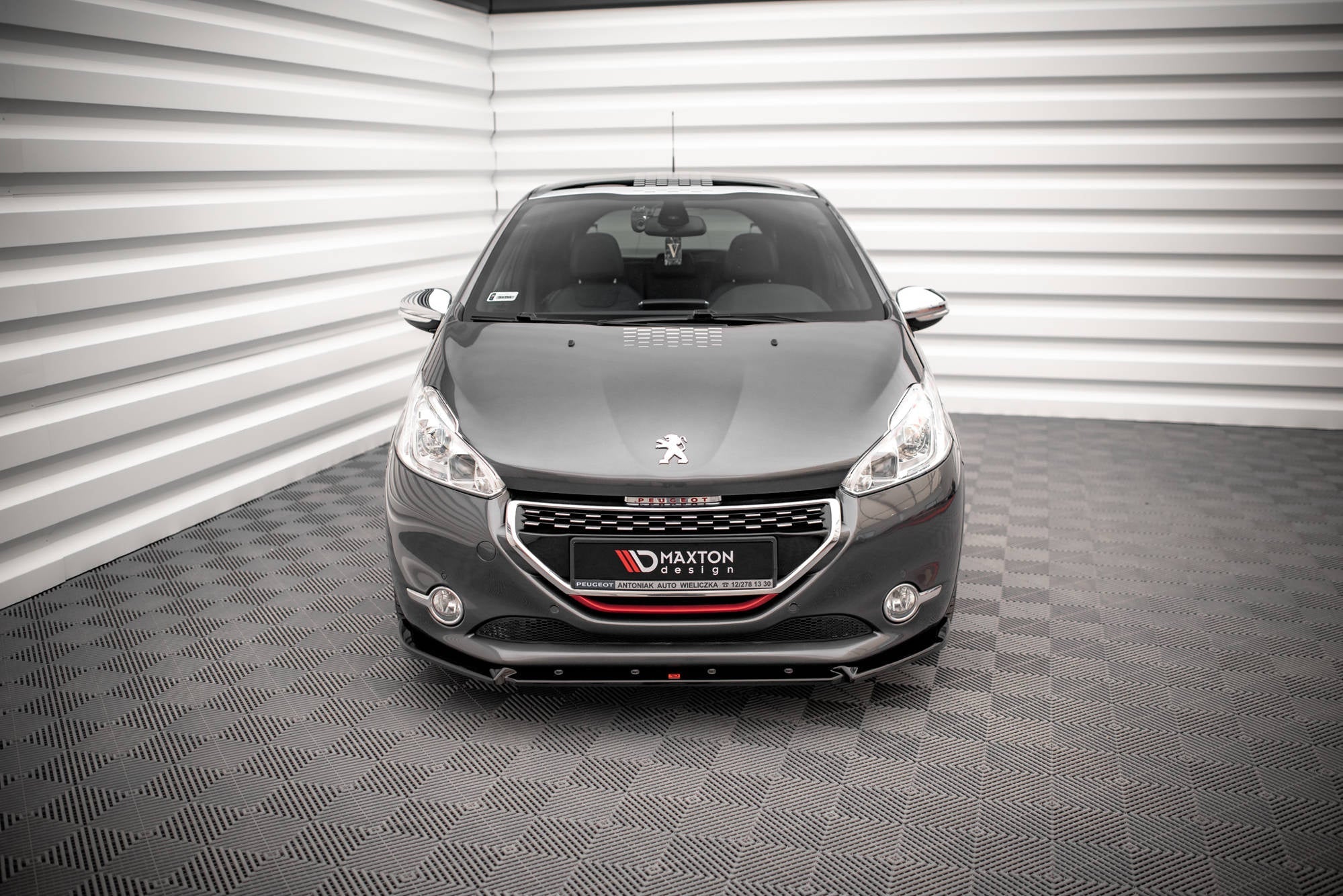 Maxton Design Splitter delantero V.2 para Peugeot 208 GTi Mk1 - imagen 2