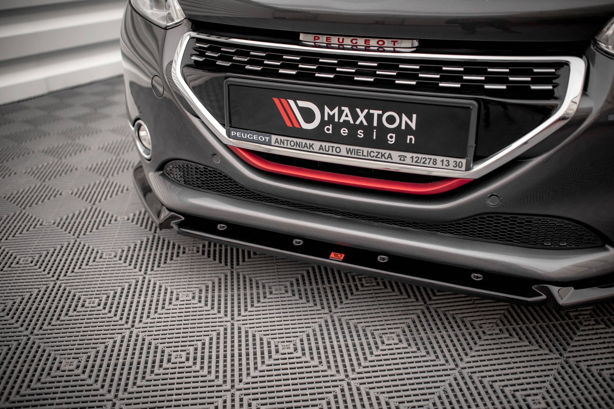 Maxton Design Splitter delantero V.2 para Peugeot 208 GTi Mk1 - imagen 3