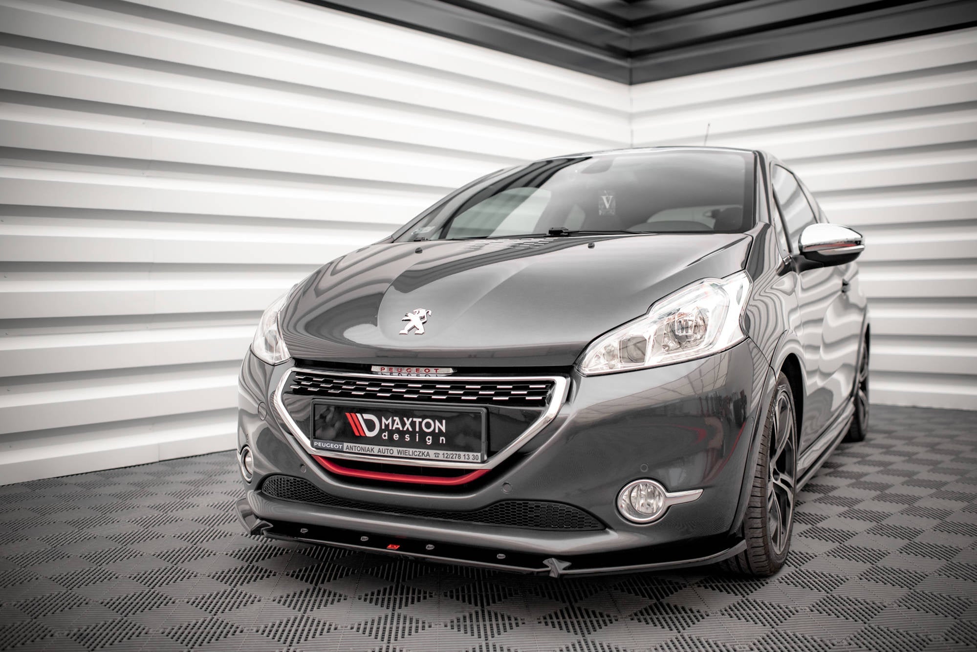 Maxton Design Splitter delantero V.2 para Peugeot 208 GTi Mk1 - imagen 1