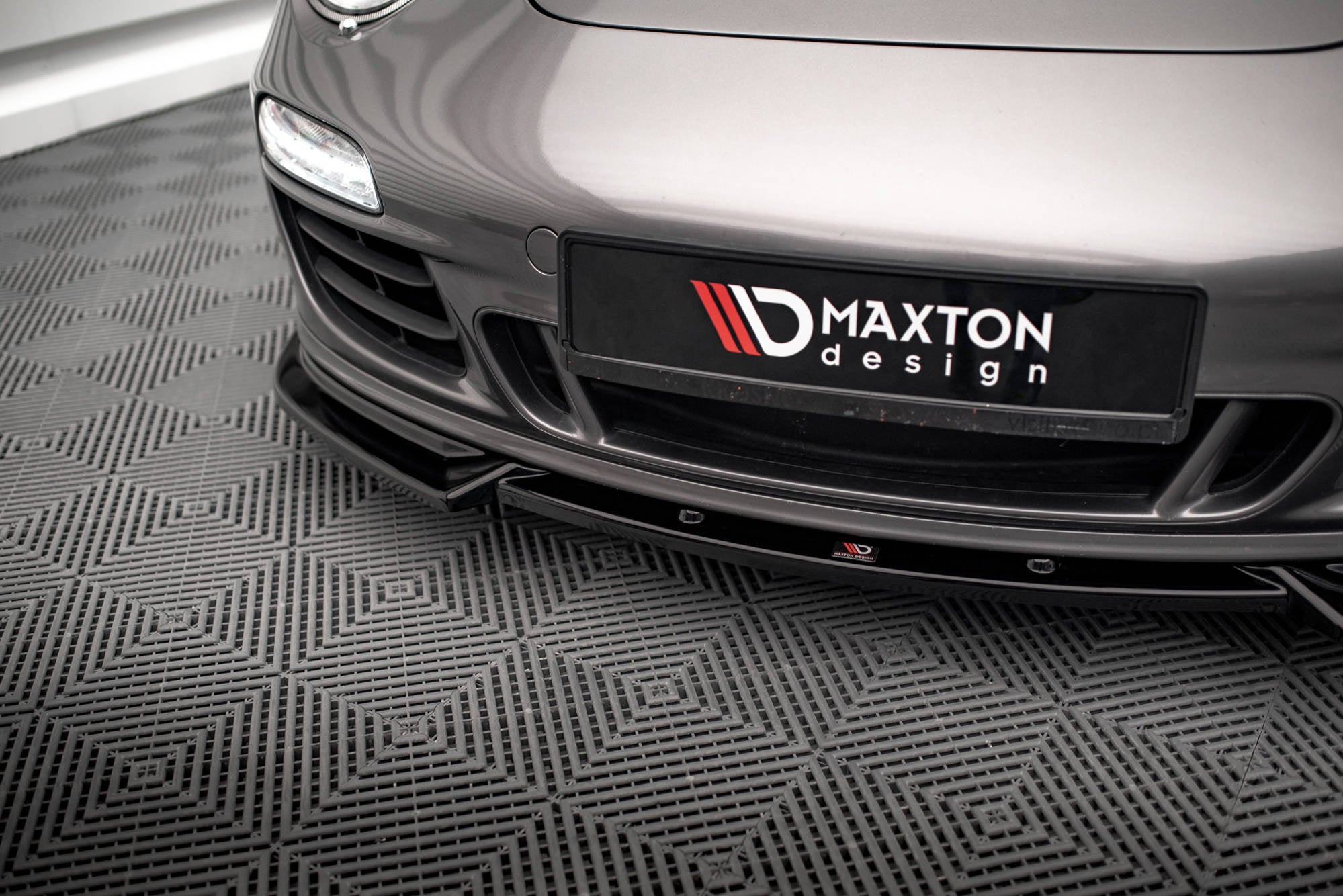 Maxton Design Splitter delantero V.2 para Porsche 911 Carrera GTS 997 Facelift - imagen 3