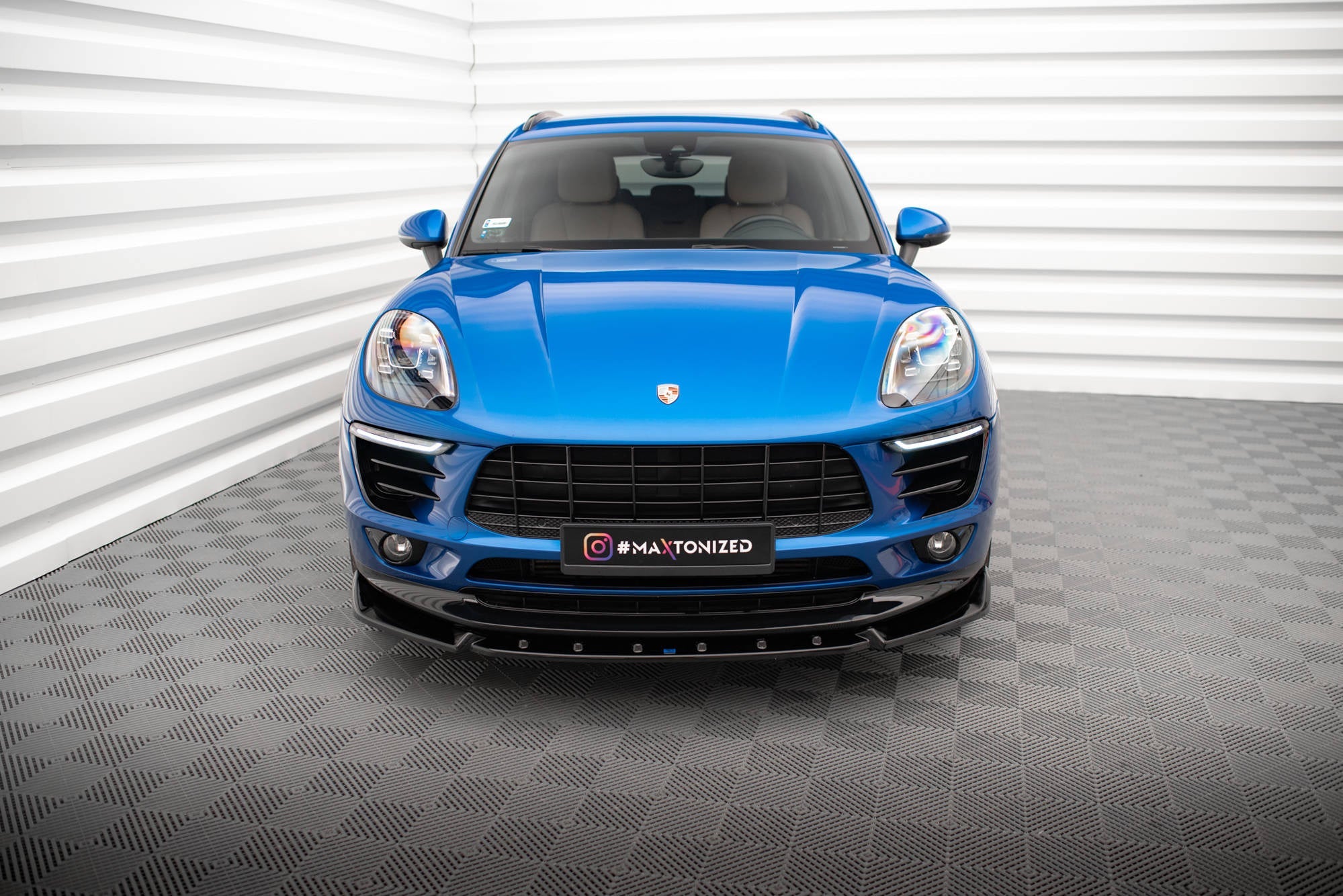 Maxton Design Splitter delantero V.2 para Porsche Macan Mk1 - imagen 2