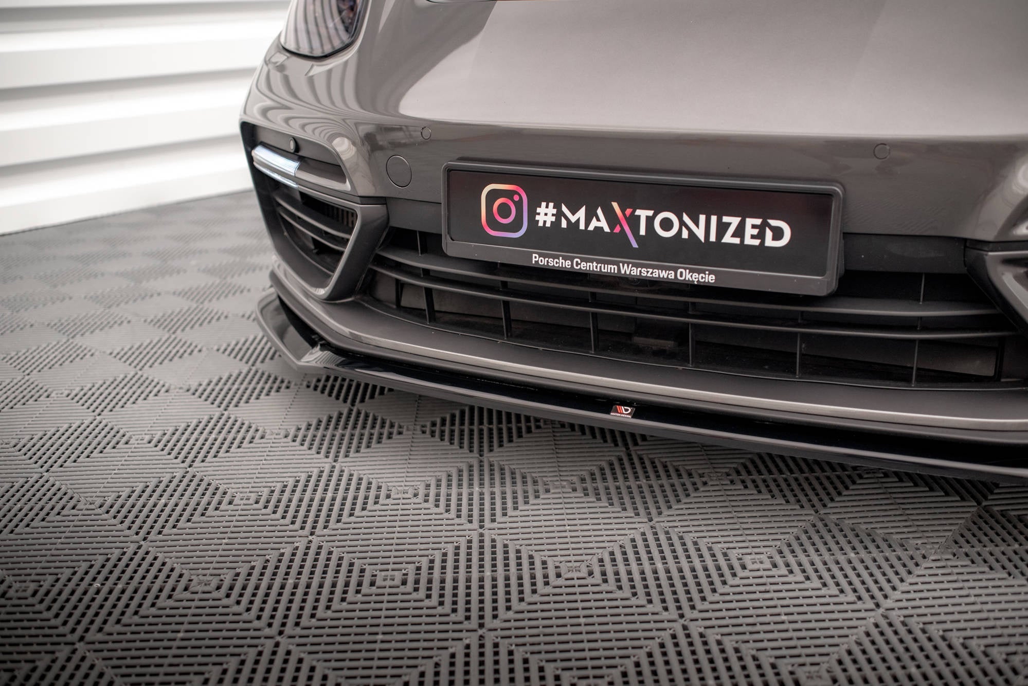 Maxton Design Splitter delantero V.2 para Porsche Panamera Turbo S E-Hybrid - imagen 3