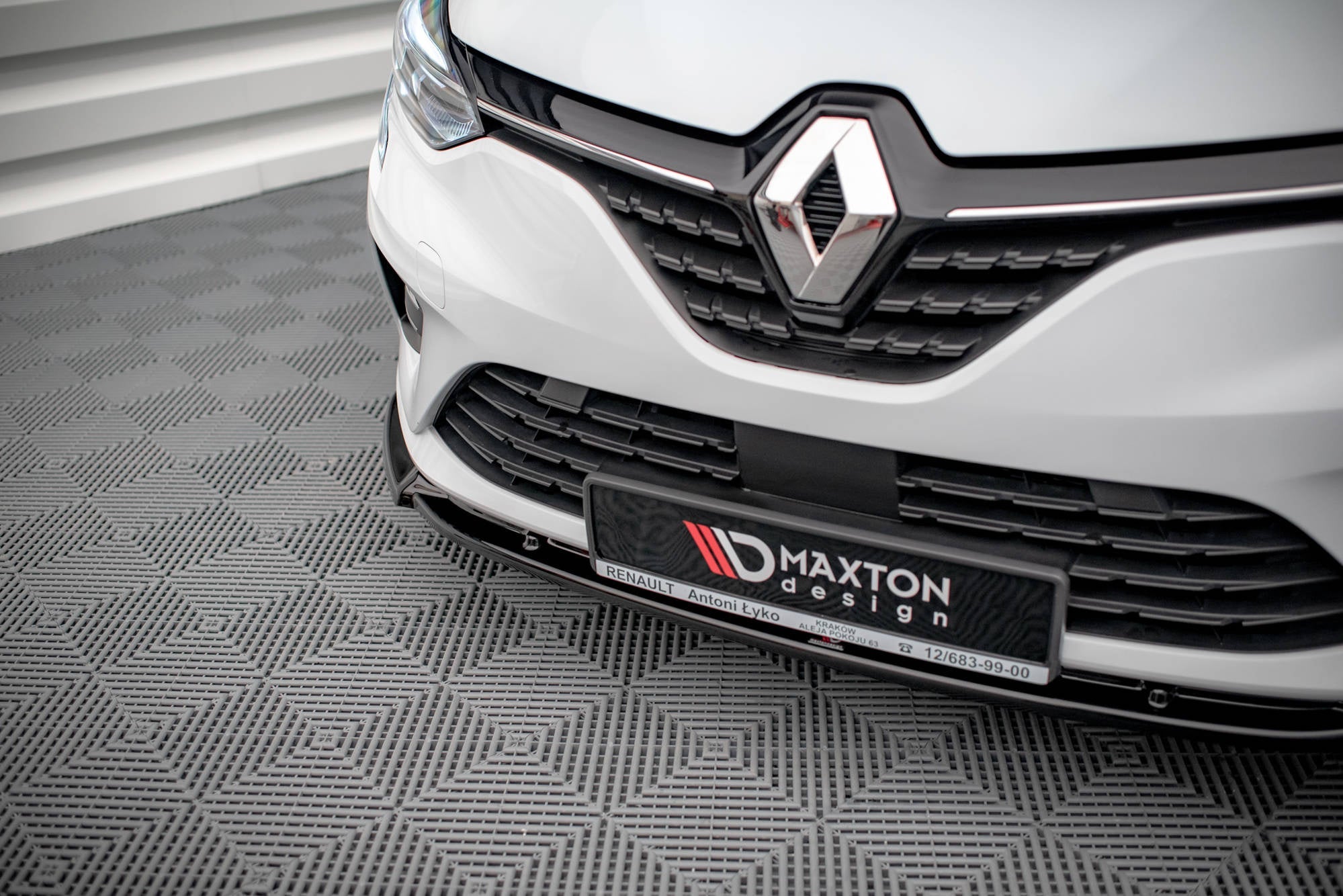 Maxton Design Splitter delantero V.2 para Renault Clio Mk5 - imagen 3