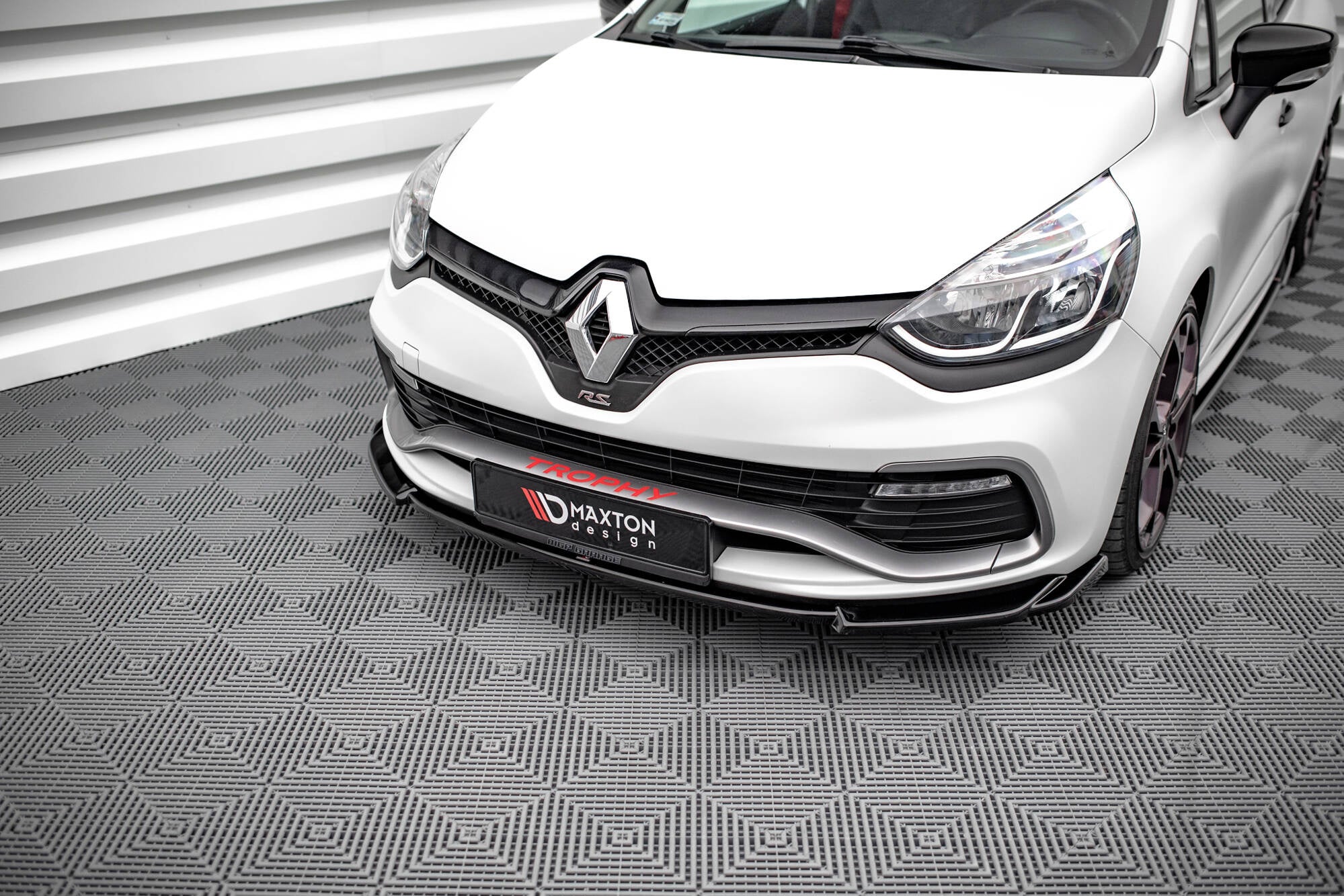 Maxton Design Splitter delantero V.2 para Renault Clio RS Mk4 - imagen 1