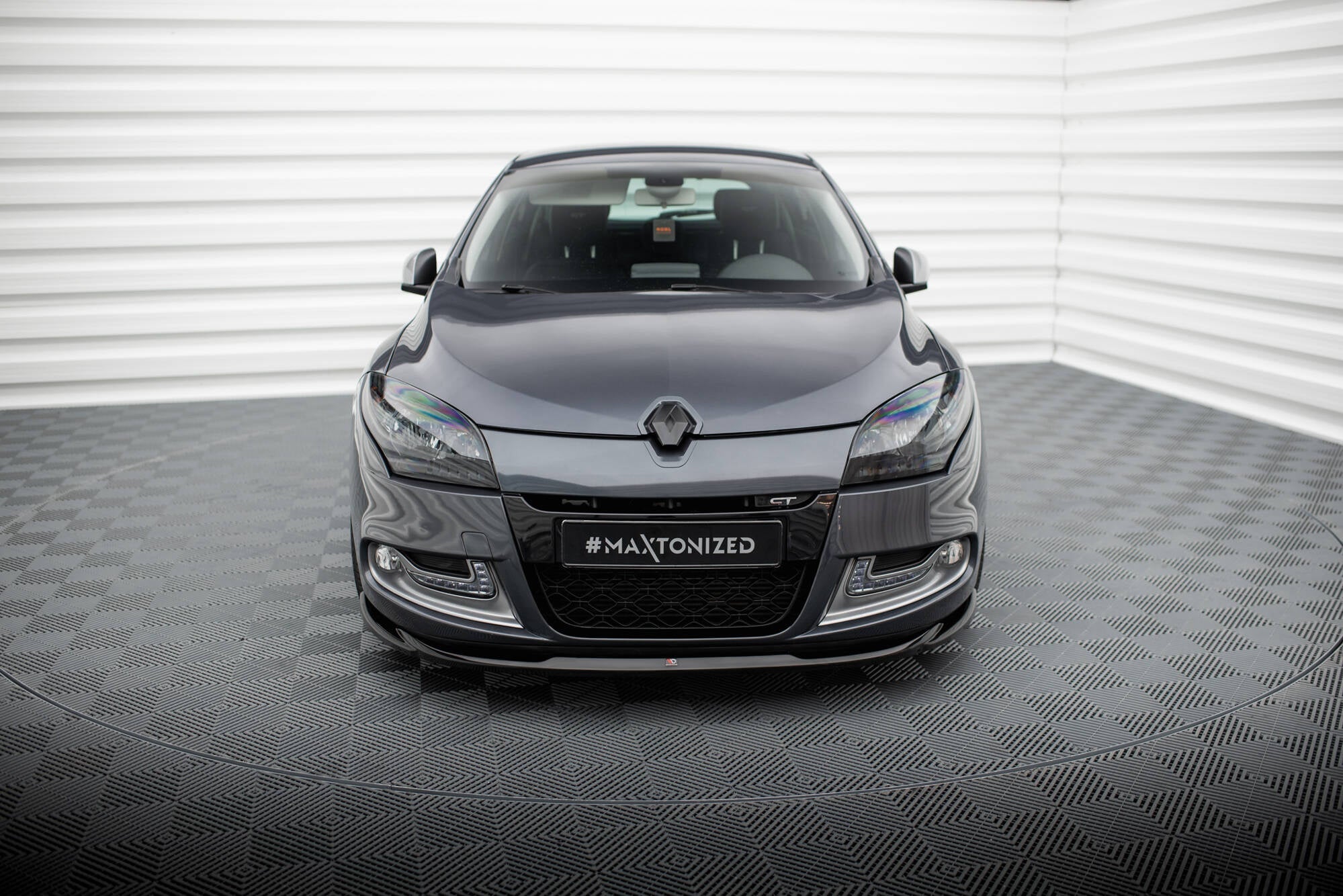 Maxton Design Splitter delantero V.2 para Renault Megane GT Mk3 Facelift - imagen 2