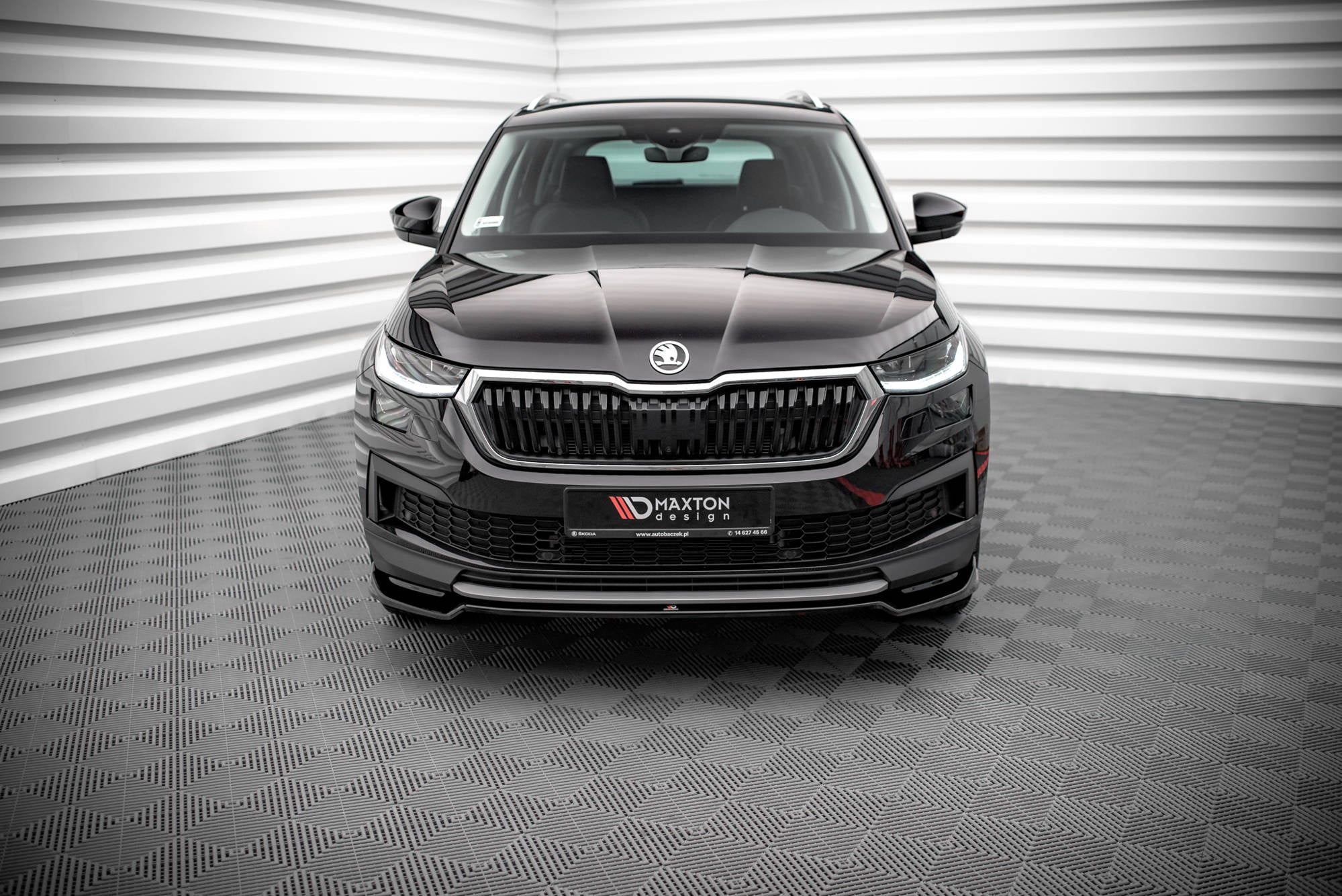 Maxton Design Splitter delantero V.2 para Skoda Kodiaq Mk1 Facelift - imagen 2